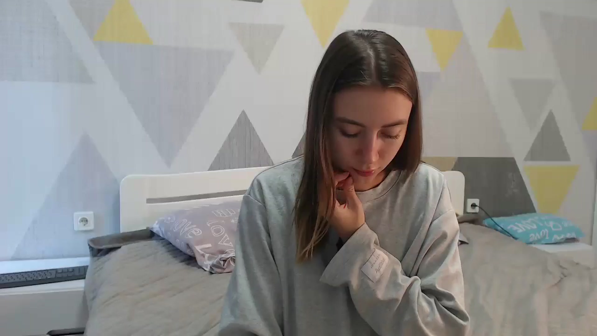 Gallery image thumbnail from Sulfate0's myfreecams stream on, 09/11/2025, 08:17 image 8 of 20