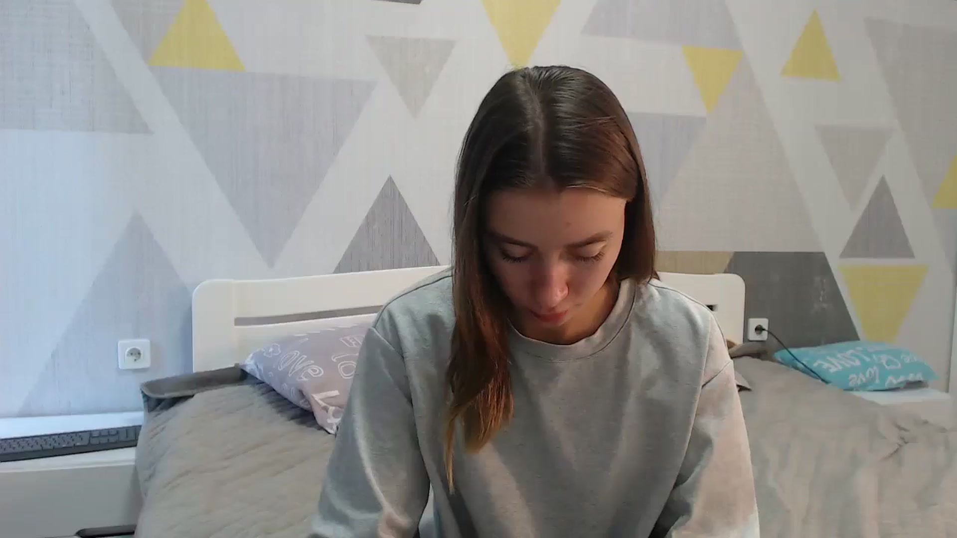 Gallery image thumbnail from Sulfate0's myfreecams stream on, 09/11/2025, 08:17 image 6 of 20