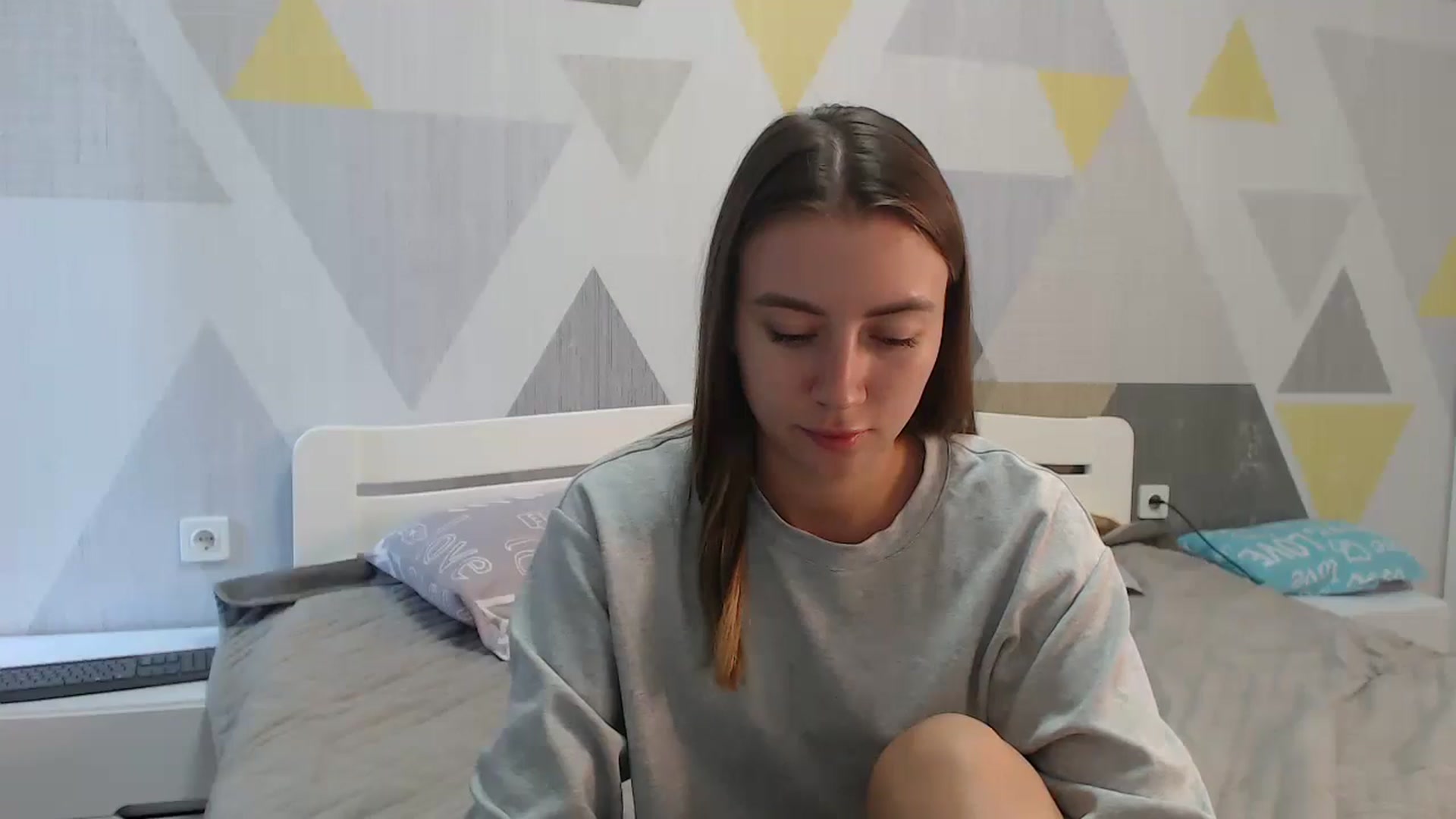 Gallery image thumbnail from Sulfate0's myfreecams stream on, 09/11/2025, 08:17 image 13 of 20