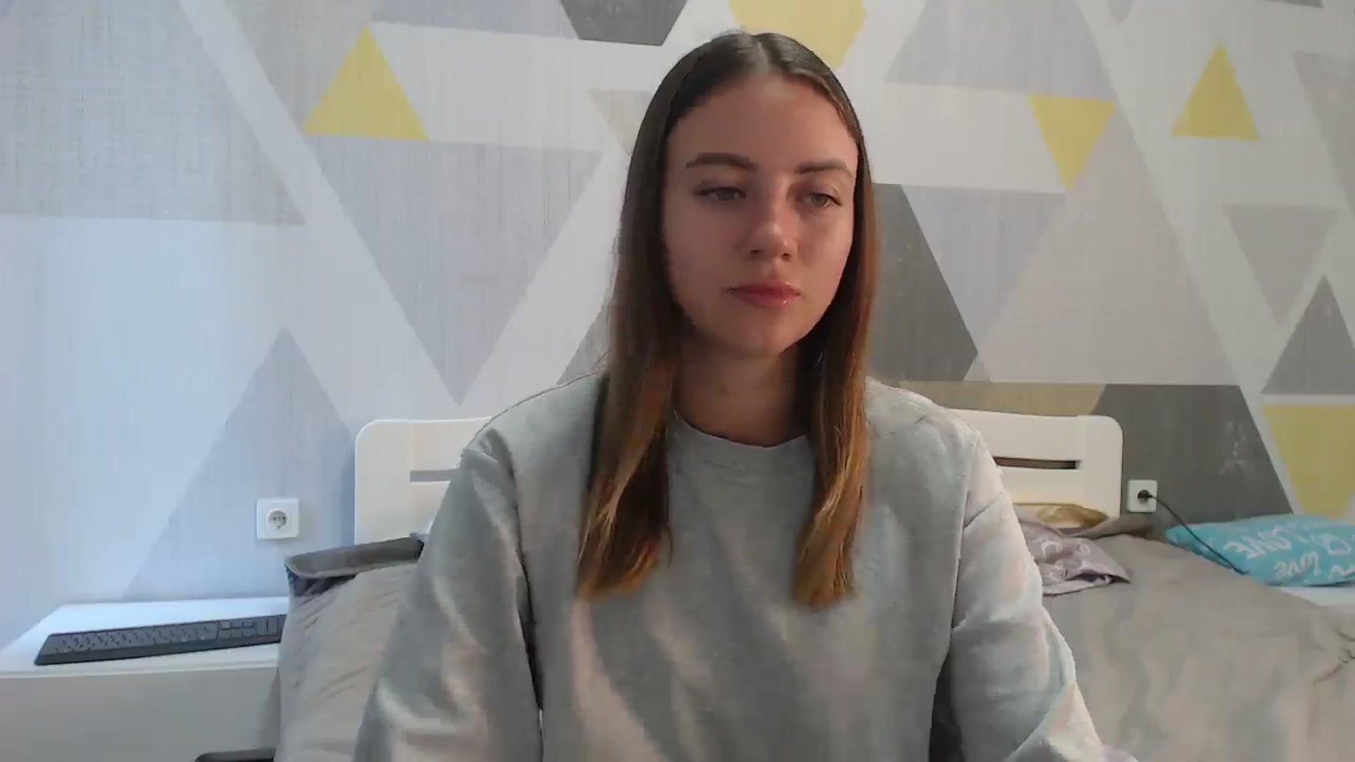 Gallery image thumbnail from Sulfate0's myfreecams stream on, 09/11/2025, 08:38 image 2 of 20