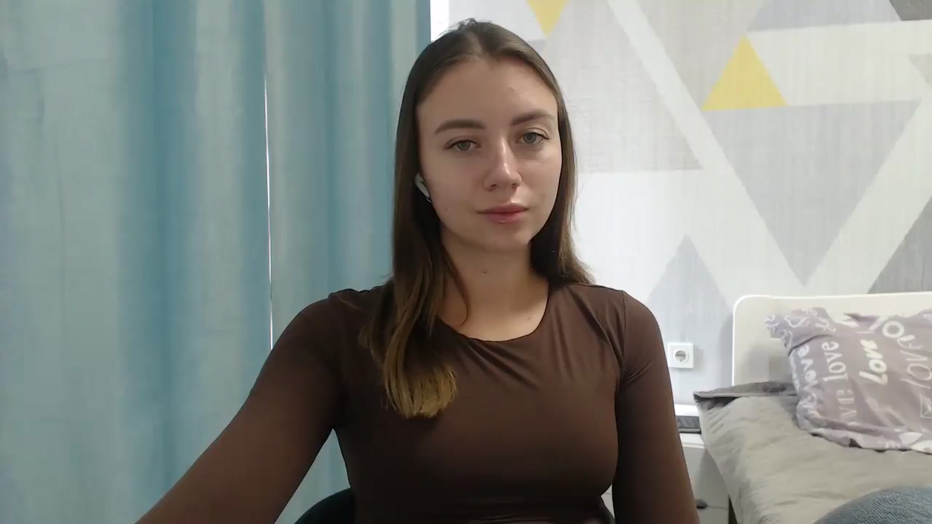 Gallery image thumbnail from Sulfate0's myfreecams stream on, 09/12/2025, 08:12 image 14 of 20