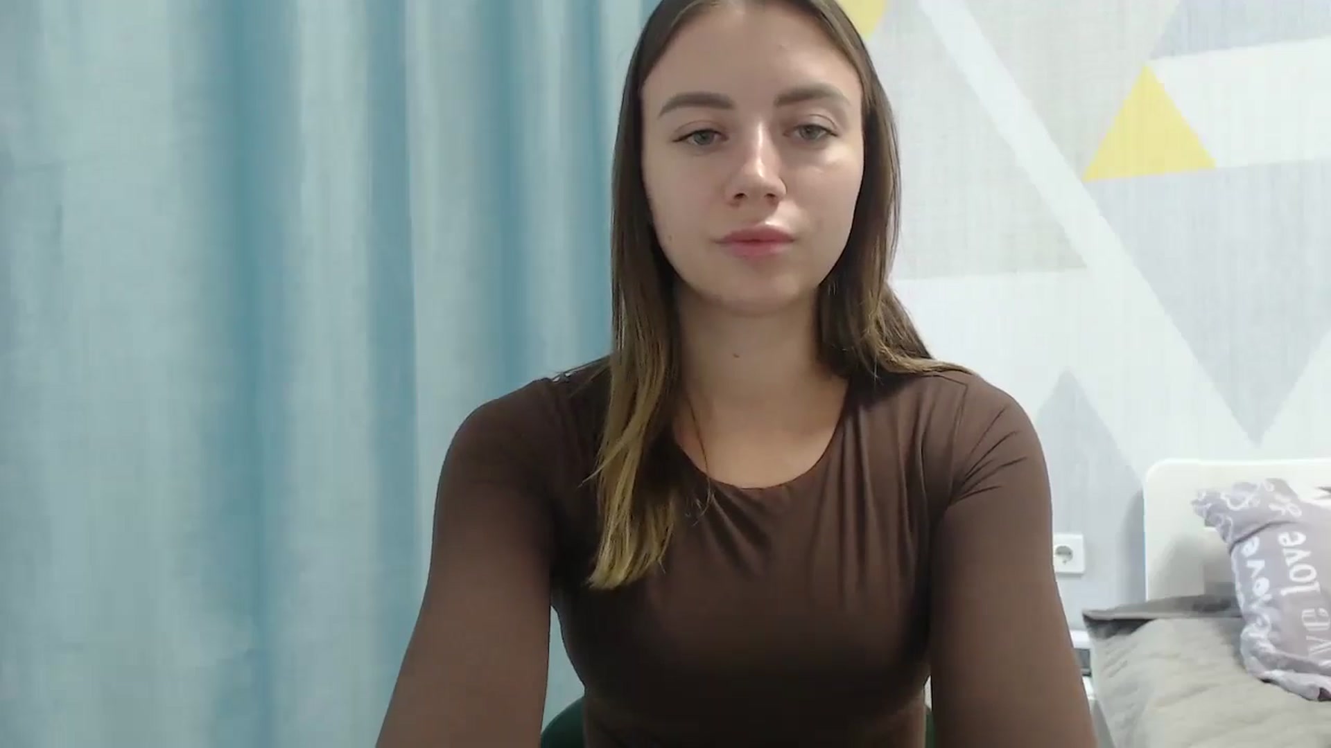 Gallery image thumbnail from Sulfate0's myfreecams stream on, 09/12/2025, 09:10 image 17 of 20
