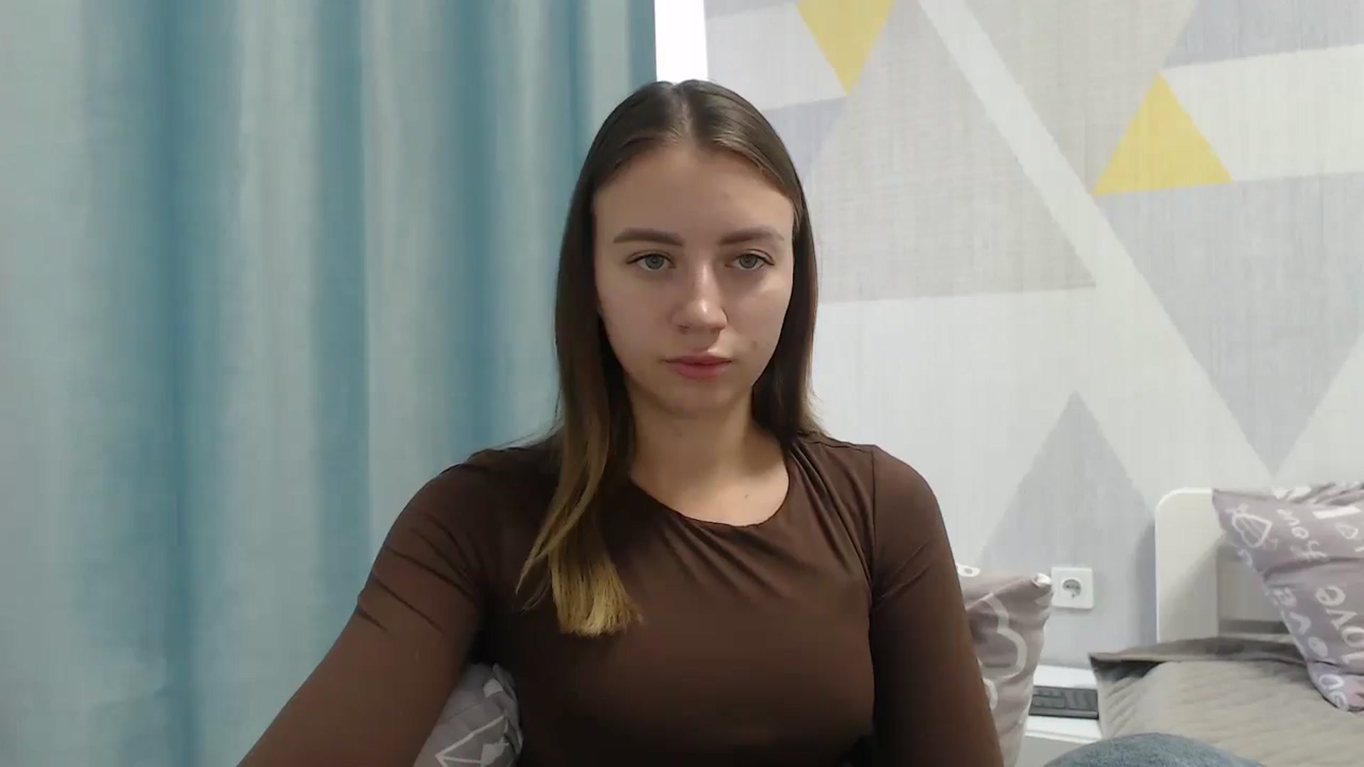 Gallery image thumbnail from Sulfate0's myfreecams stream on, 09/12/2025, 10:34 image 11 of 20