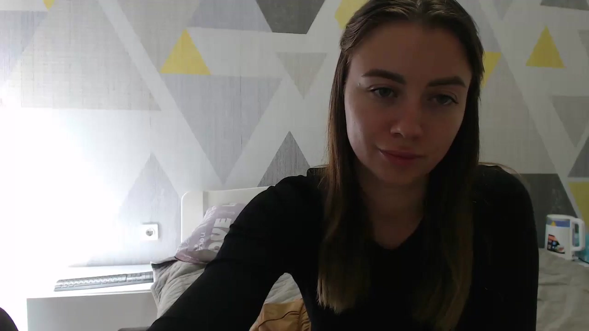 Gallery image thumbnail from Sulfate0's myfreecams stream on, 09/16/2025, 10:03 image 17 of 20