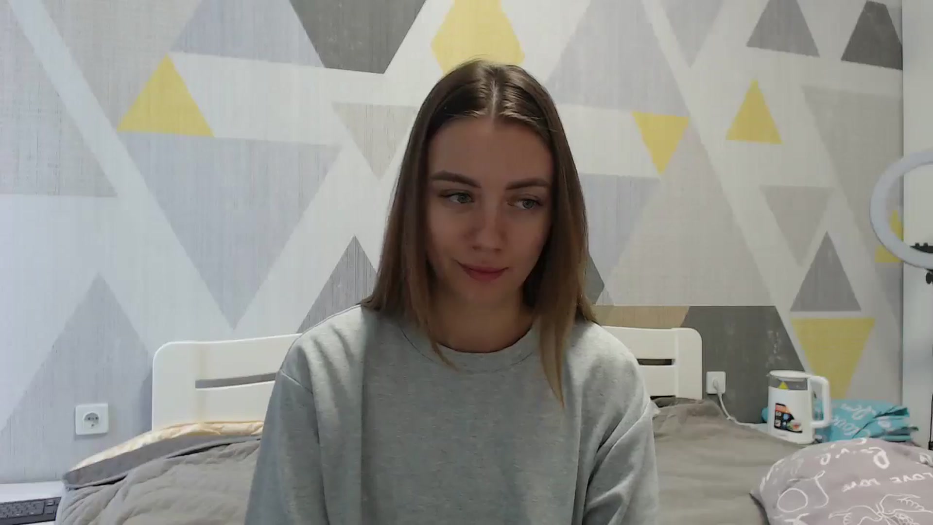 Gallery image thumbnail from Sulfate0's myfreecams stream on, 09/18/2025, 08:22 image 6 of 20
