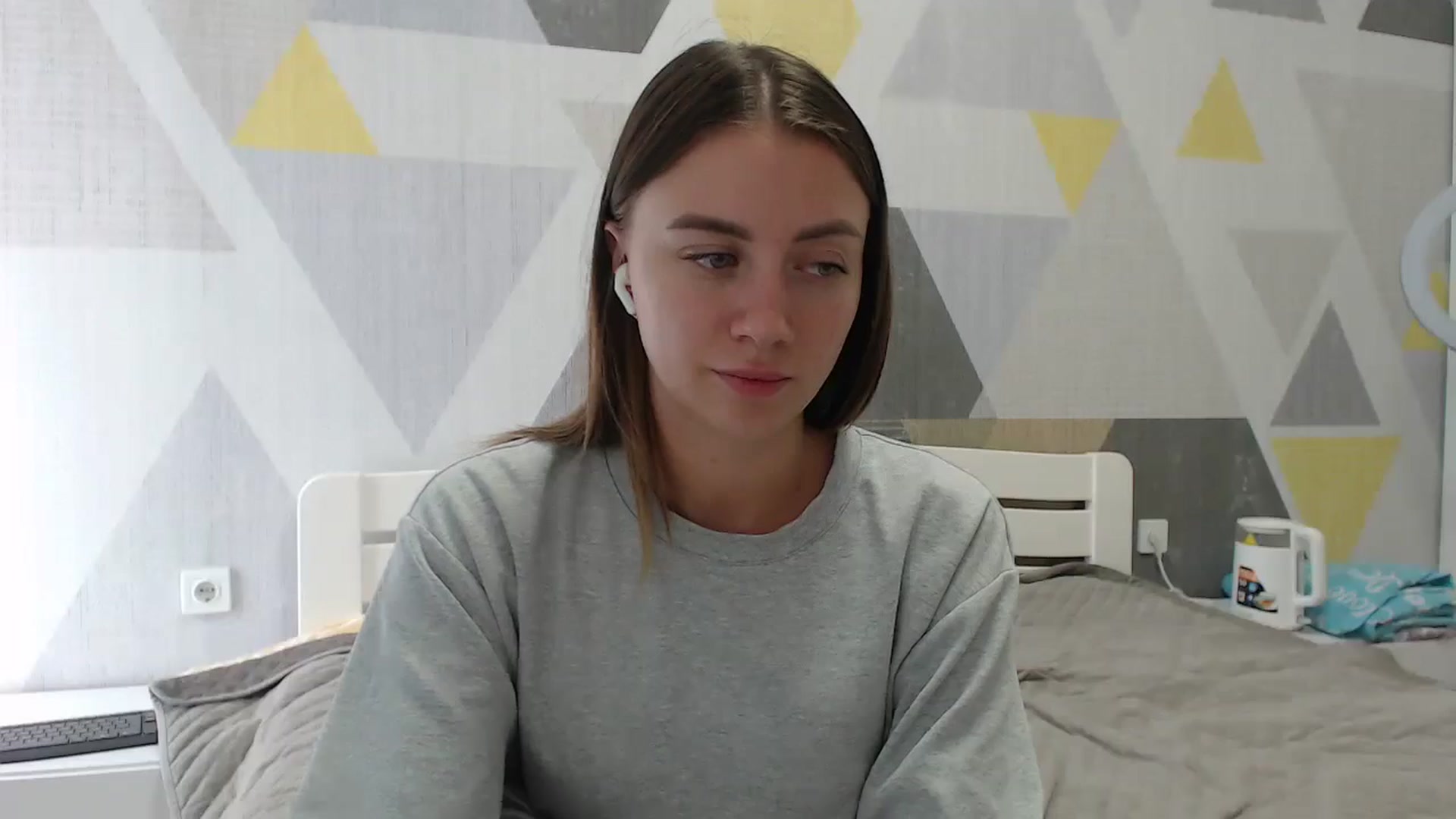Gallery image thumbnail from Sulfate0's myfreecams stream on, 09/18/2025, 11:43 image 6 of 20