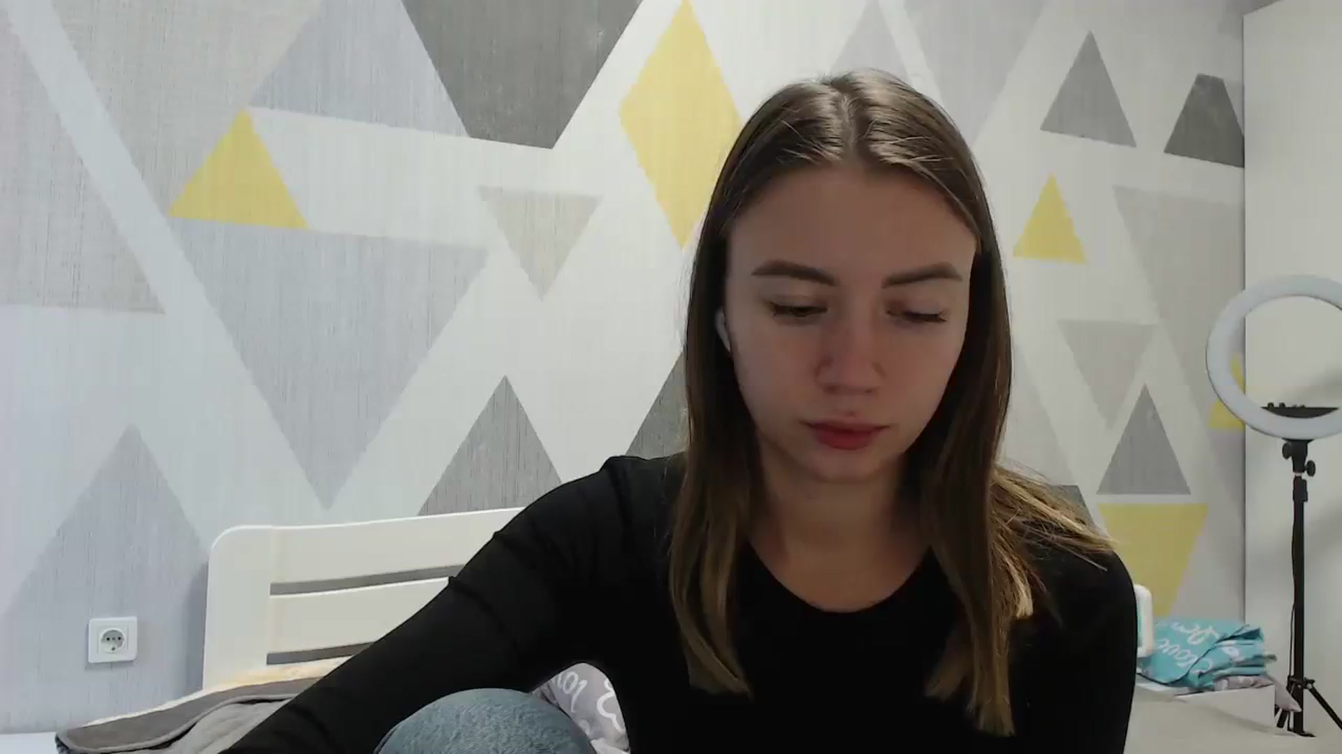 Gallery image thumbnail from Sulfate0's myfreecams stream on, 09/22/2025, 06:22 image 1 of 20
