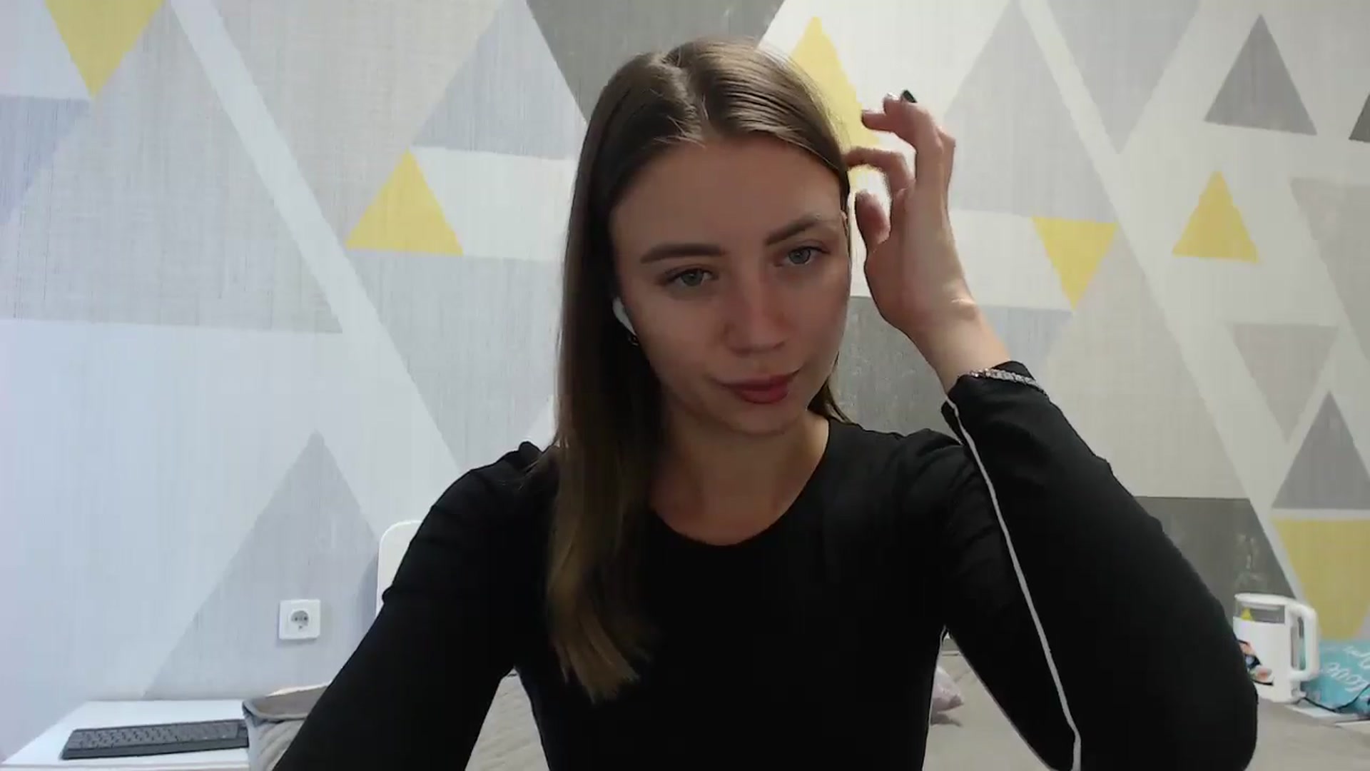 Gallery image thumbnail from Sulfate0's myfreecams stream on, 09/22/2025, 08:05 image 2 of 20