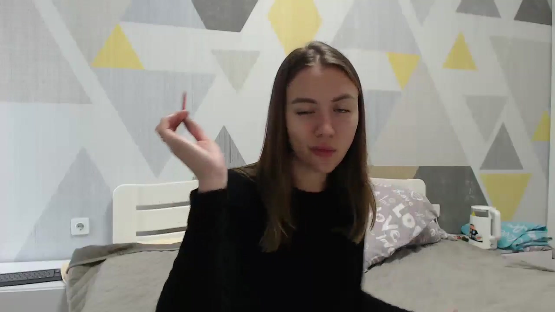 Gallery image thumbnail from Sulfate0's myfreecams stream on, 09/25/2025, 05:44 image 4 of 20