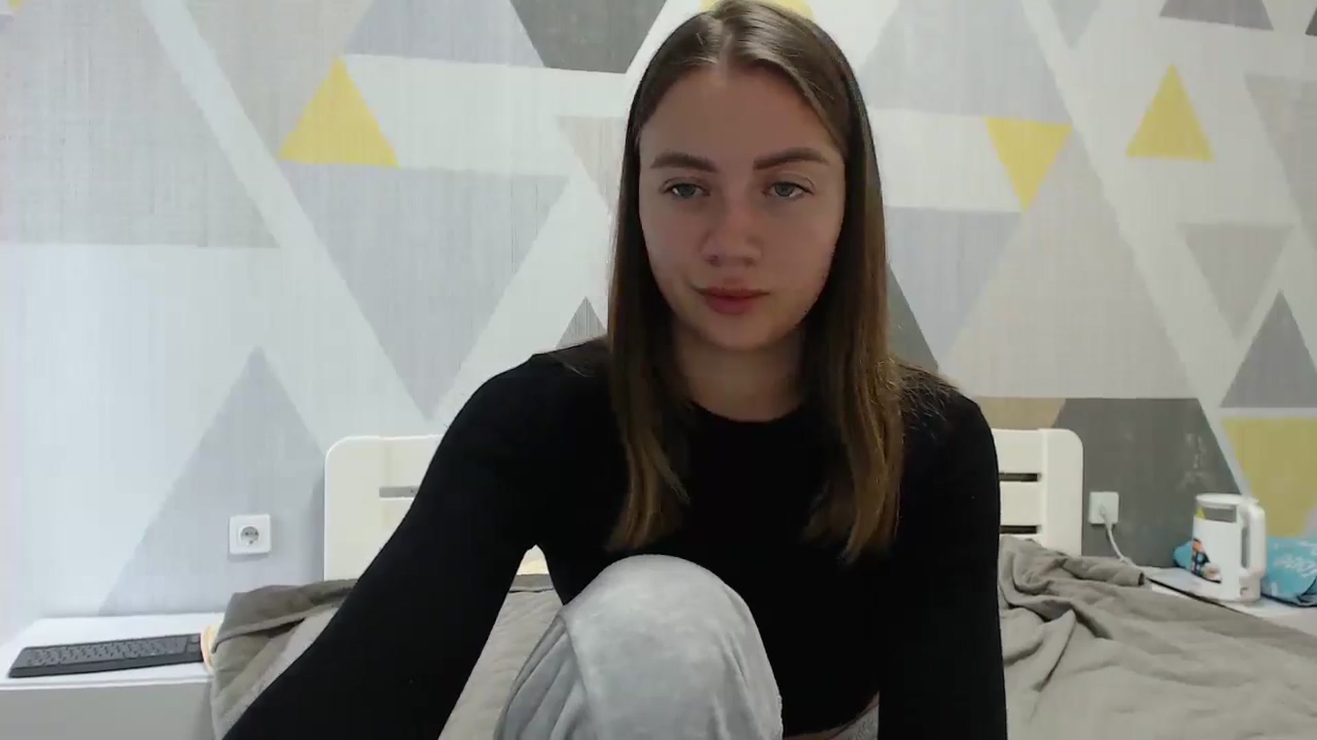 Gallery image thumbnail from Sulfate0's myfreecams stream on, 09/25/2025, 08:07 image 15 of 20