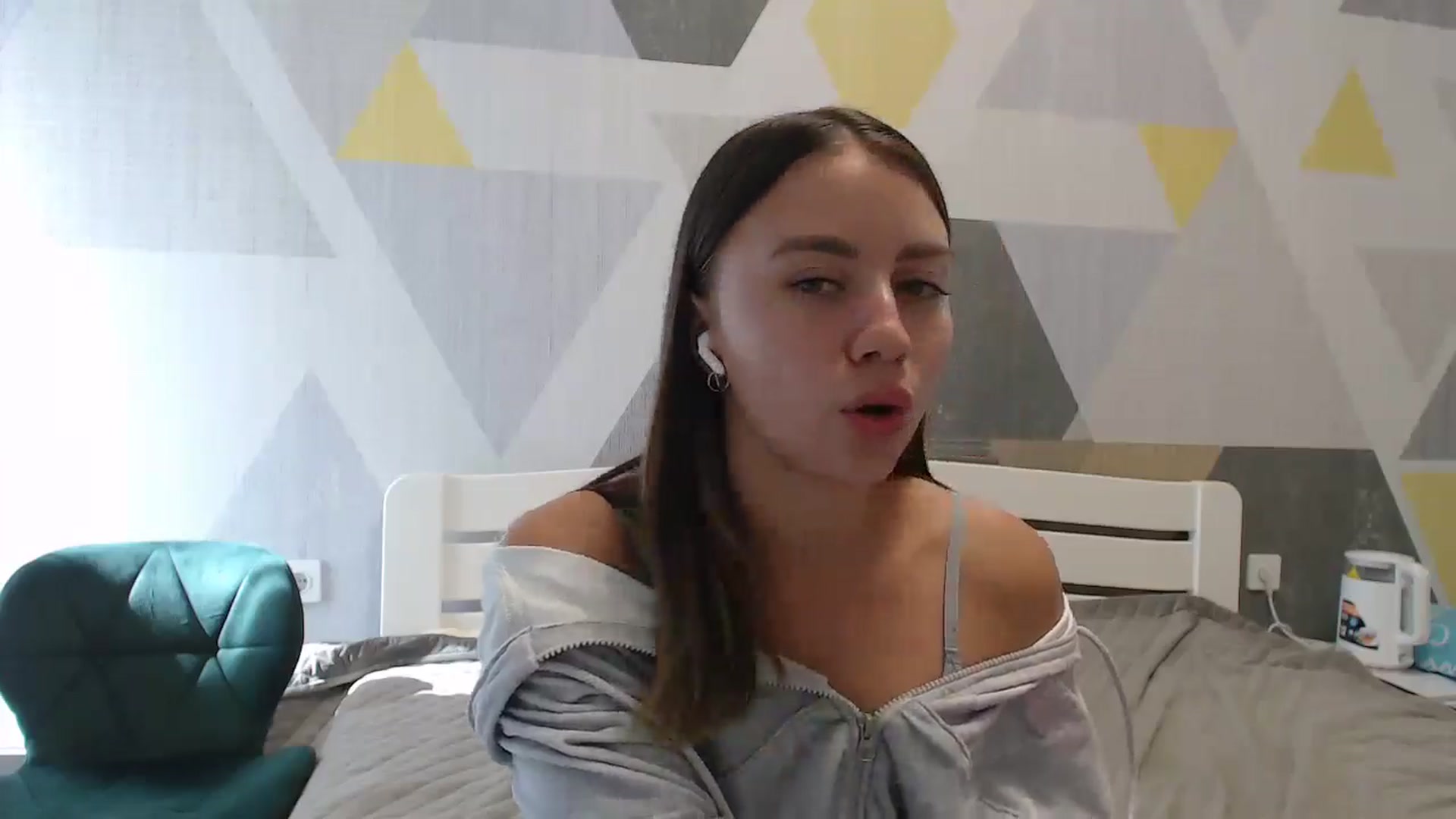 Gallery image thumbnail from Sulfate0's myfreecams stream on, 09/26/2025, 11:00 image 4 of 20