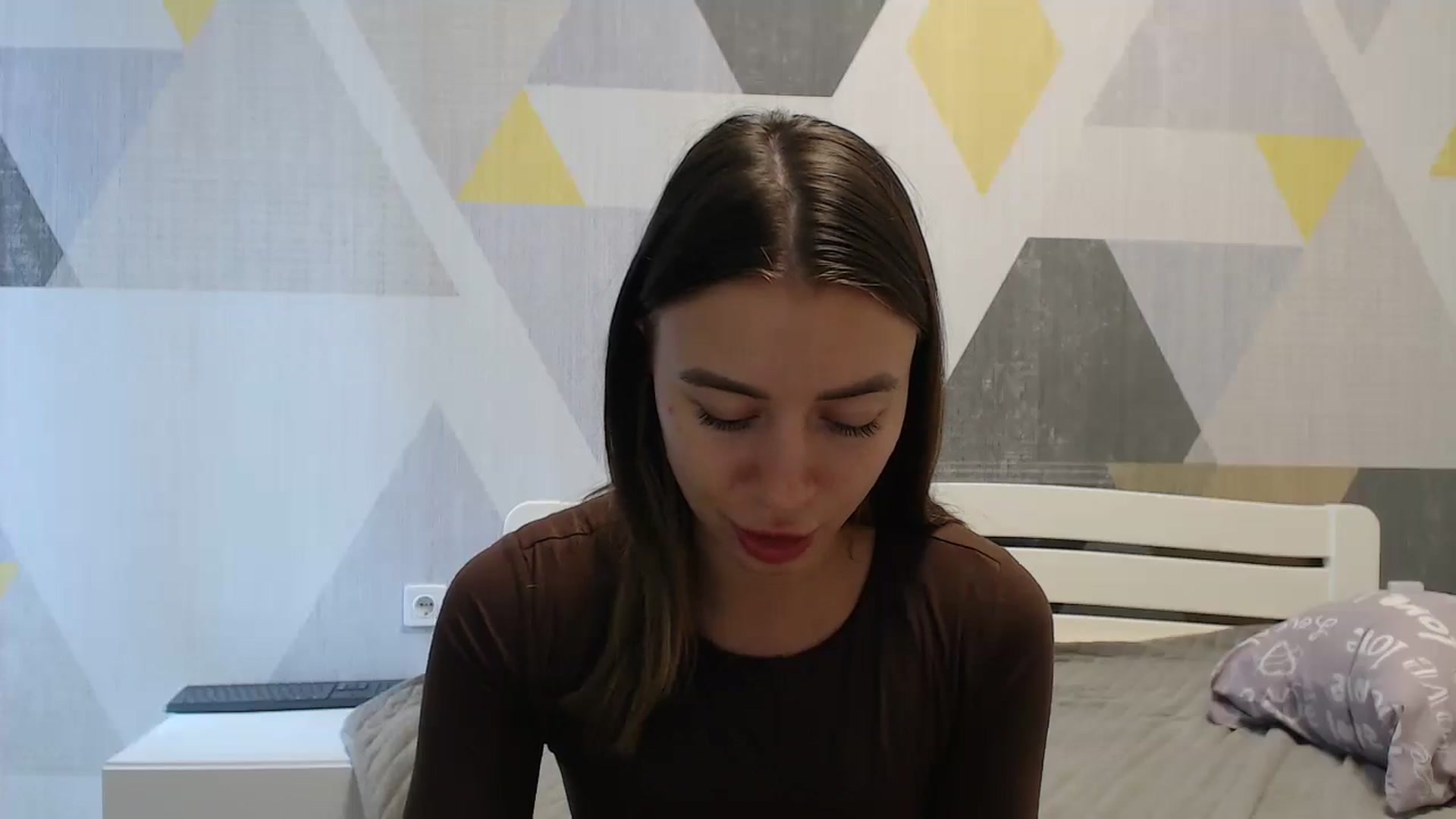 Gallery image thumbnail from Sulfate0's myfreecams stream on, 09/29/2025, 08:50 image 9 of 20