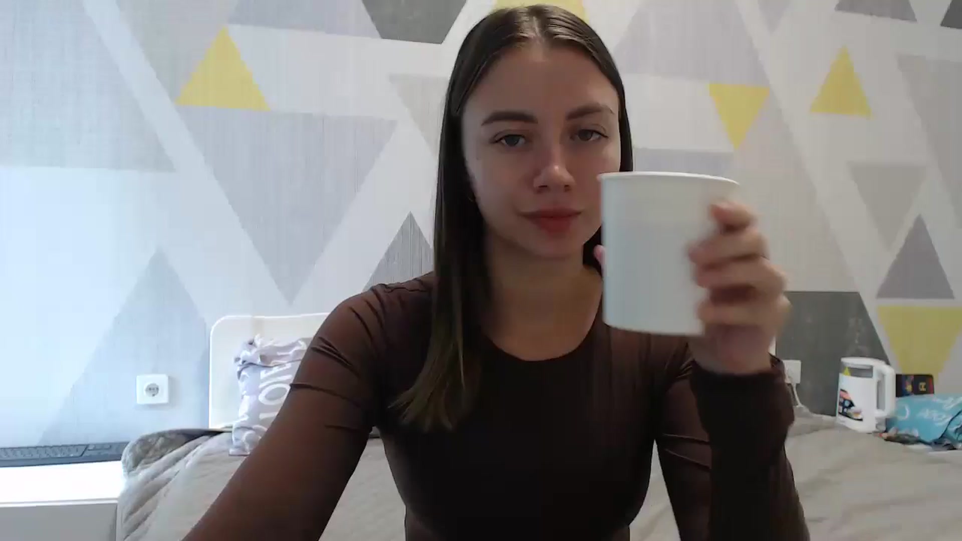 Gallery image thumbnail from Sulfate0's myfreecams stream on, 09/29/2025, 10:08 image 12 of 20
