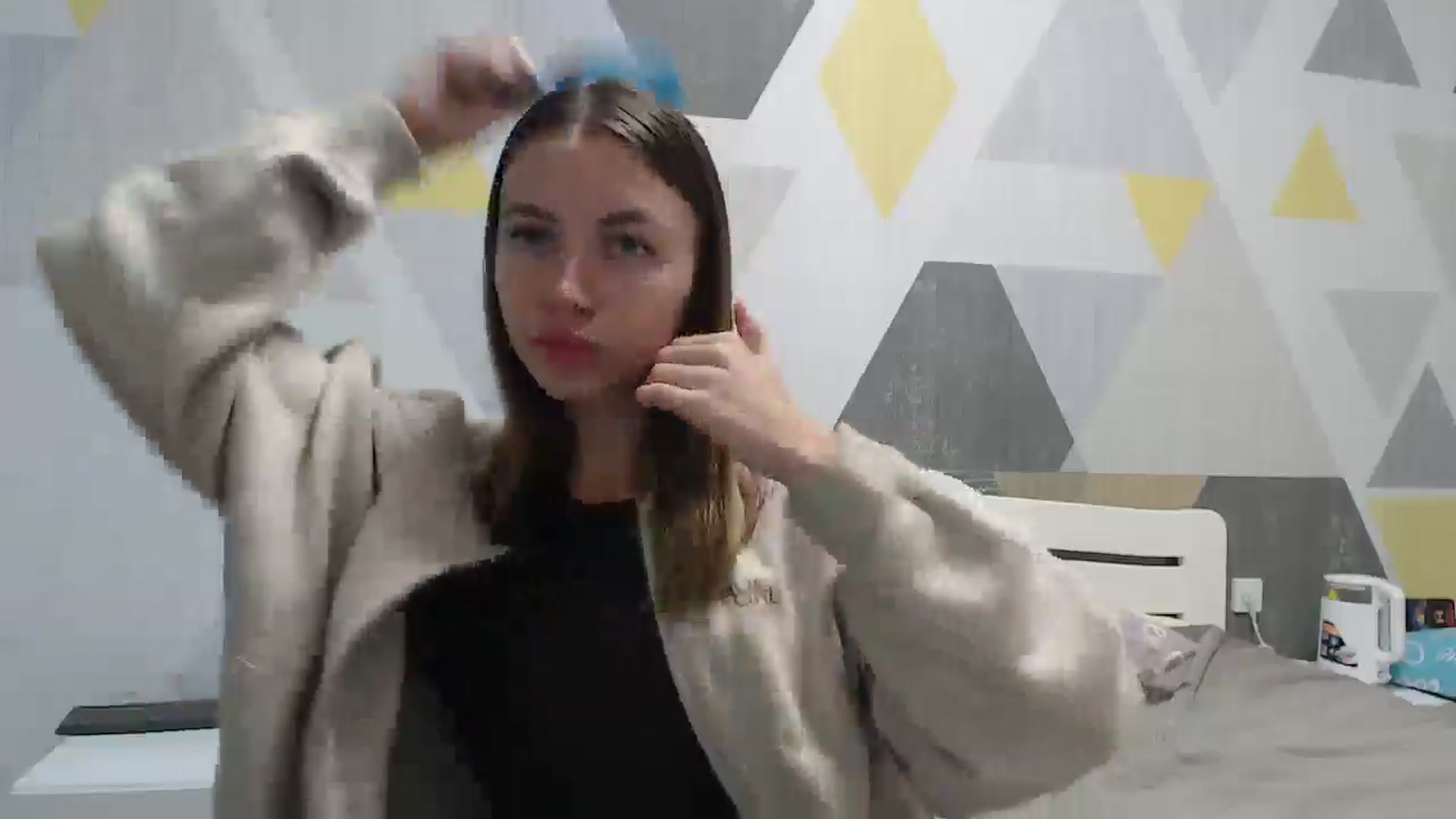 Gallery image thumbnail from Sulfate0's myfreecams stream on, 09/30/2025, 08:30 image 5 of 20