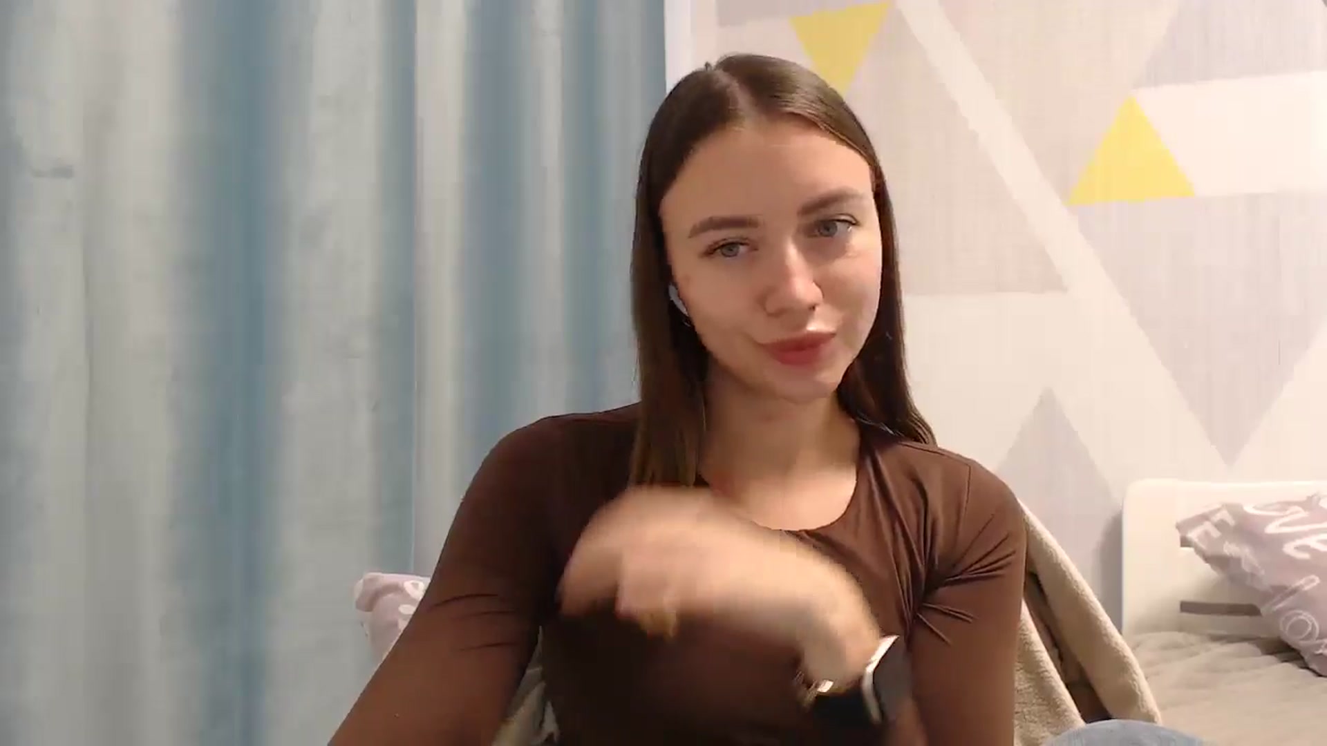 Gallery image thumbnail from Sulfate0's myfreecams stream on, 09/30/2025, 12:13 image 9 of 20