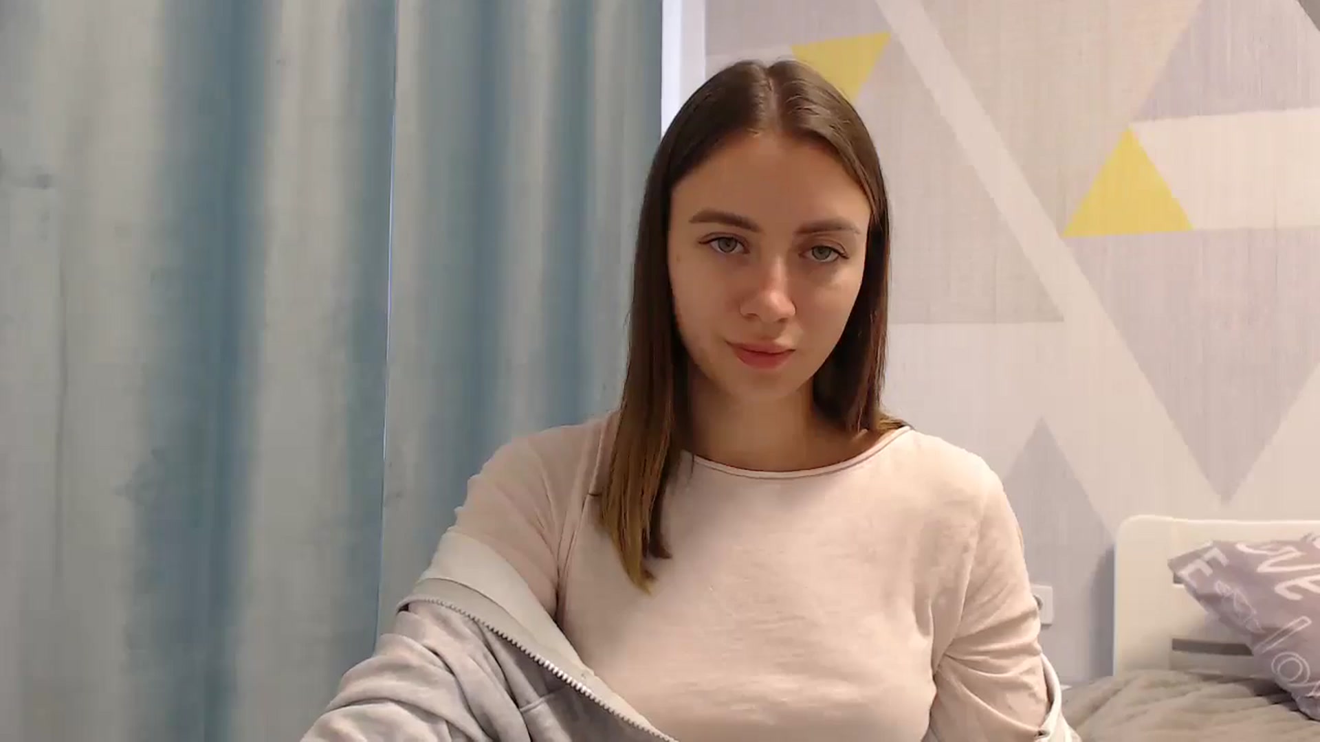 Gallery image thumbnail from Sulfate0's myfreecams stream on, 10/01/2025, 08:50 image 17 of 20