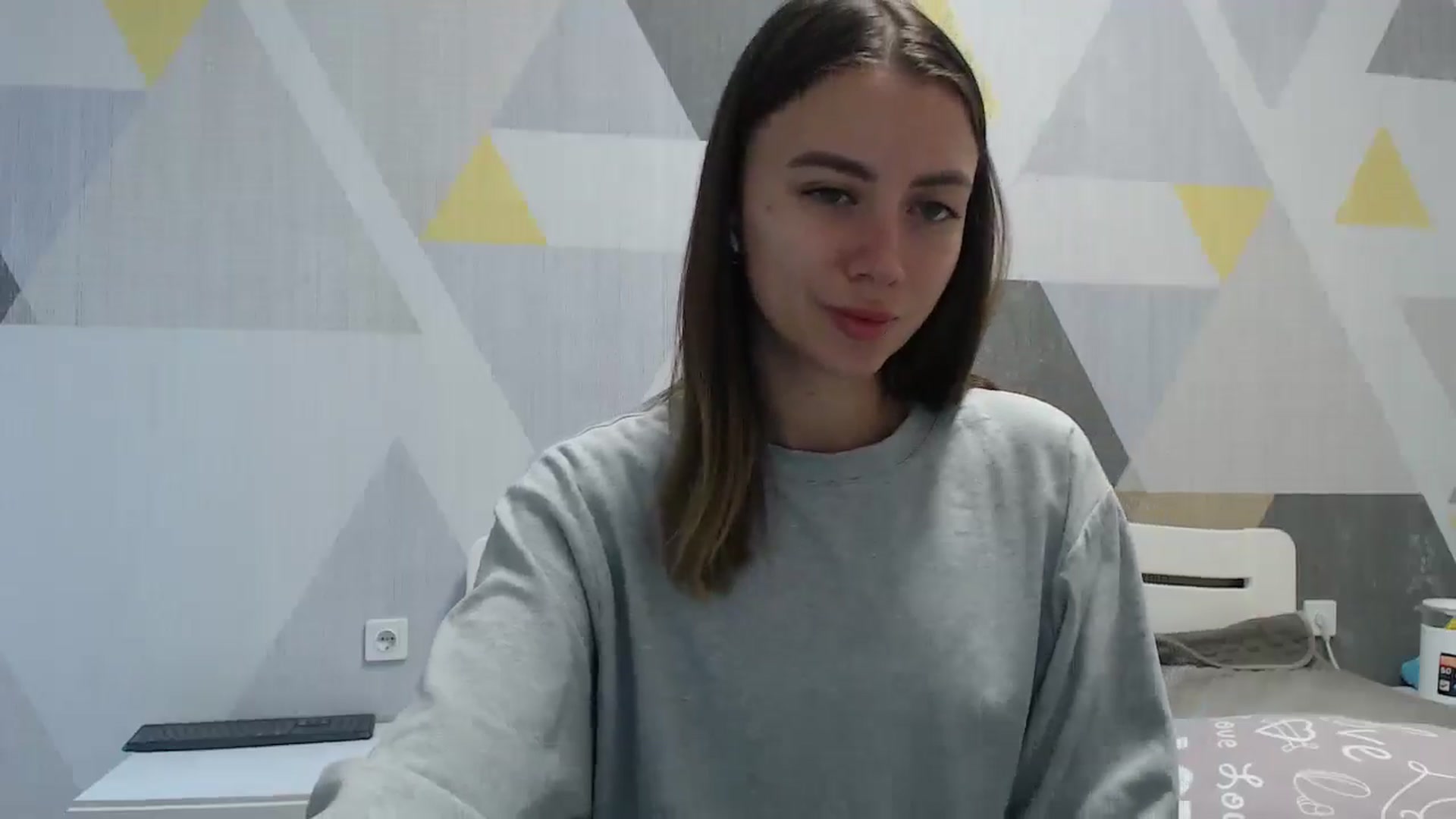 Gallery image thumbnail from Sulfate0's myfreecams stream on, 10/02/2025, 08:15 image 6 of 20