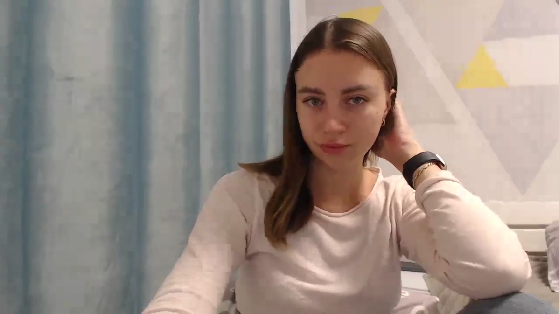 Gallery image thumbnail from Sulfate0's myfreecams stream on, 10/04/2025, 07:43 image 20 of 20