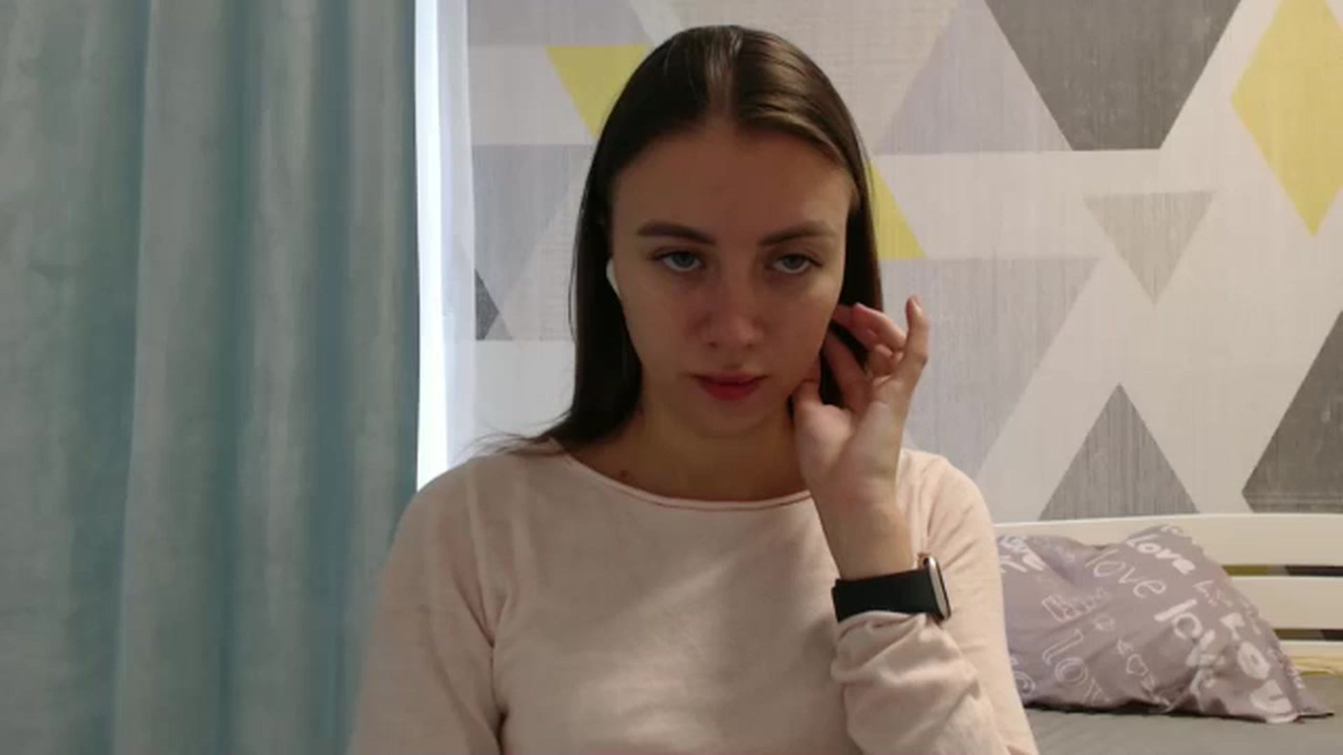 Gallery image thumbnail from Sulfate0's myfreecams stream on, 10/09/2025, 09:32 image 1 of 20