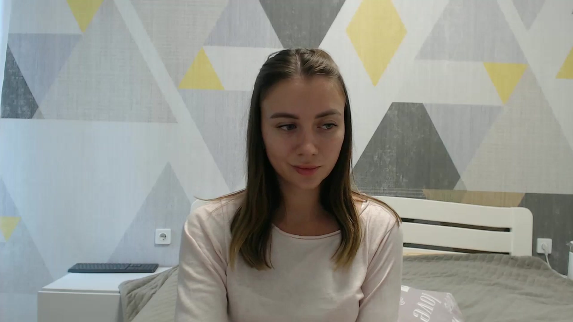 Gallery image thumbnail from Sulfate0's myfreecams stream on, 10/09/2025, 12:08 image 20 of 20