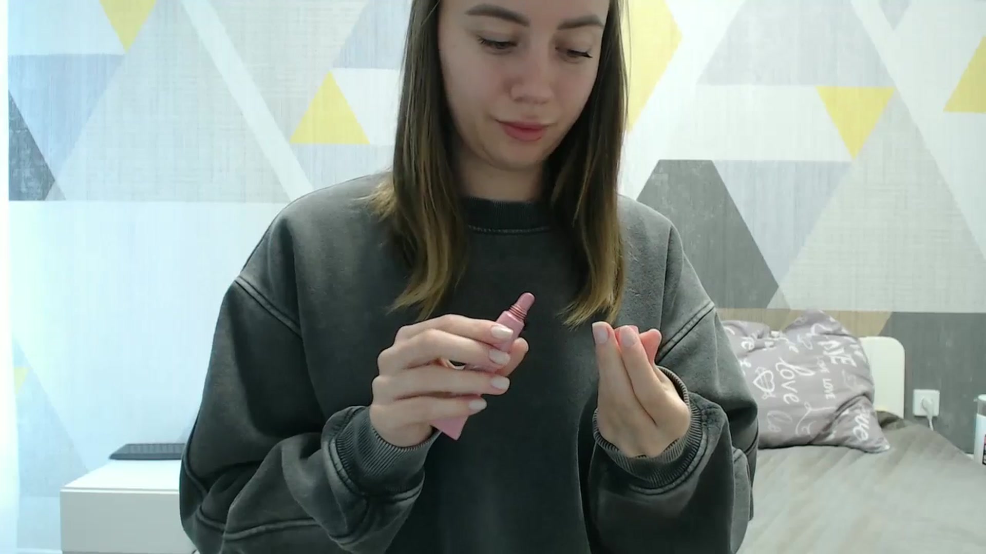 Gallery image thumbnail from Sulfate0's myfreecams stream on, 10/11/2025, 11:08 image 6 of 20