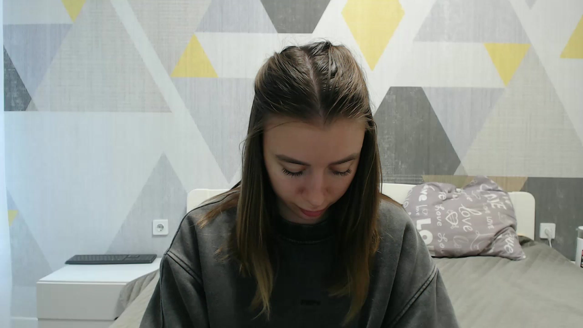 Gallery image thumbnail from Sulfate0's myfreecams stream on, 10/11/2025, 11:08 image 8 of 20