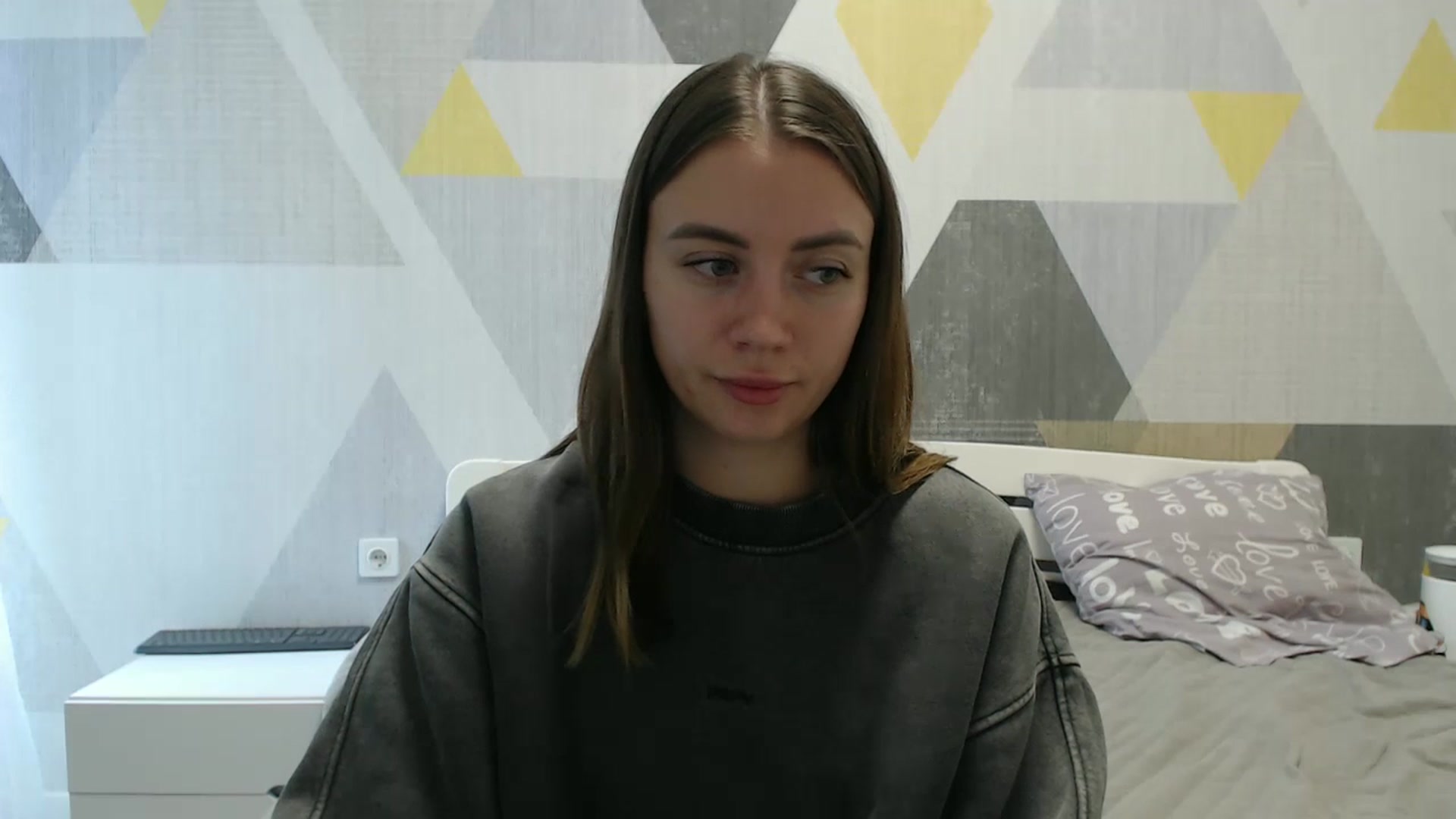 Gallery image thumbnail from Sulfate0's myfreecams stream on, 10/12/2025, 09:59 image 8 of 20
