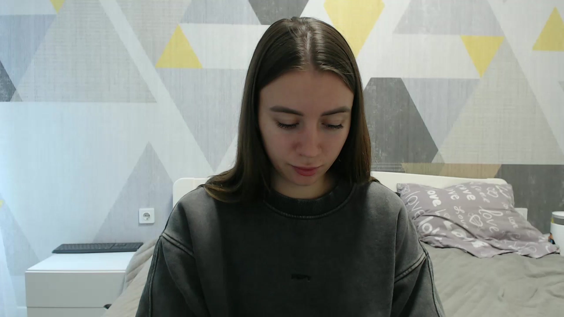 Gallery image thumbnail from Sulfate0's myfreecams stream on, 10/12/2025, 09:59 image 5 of 20