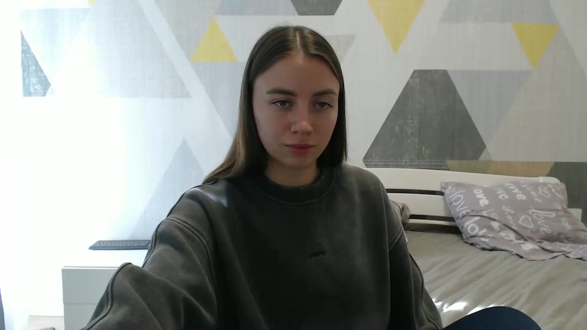 Gallery image thumbnail from Sulfate0's myfreecams stream on, 10/12/2025, 11:26 image 1 of 20