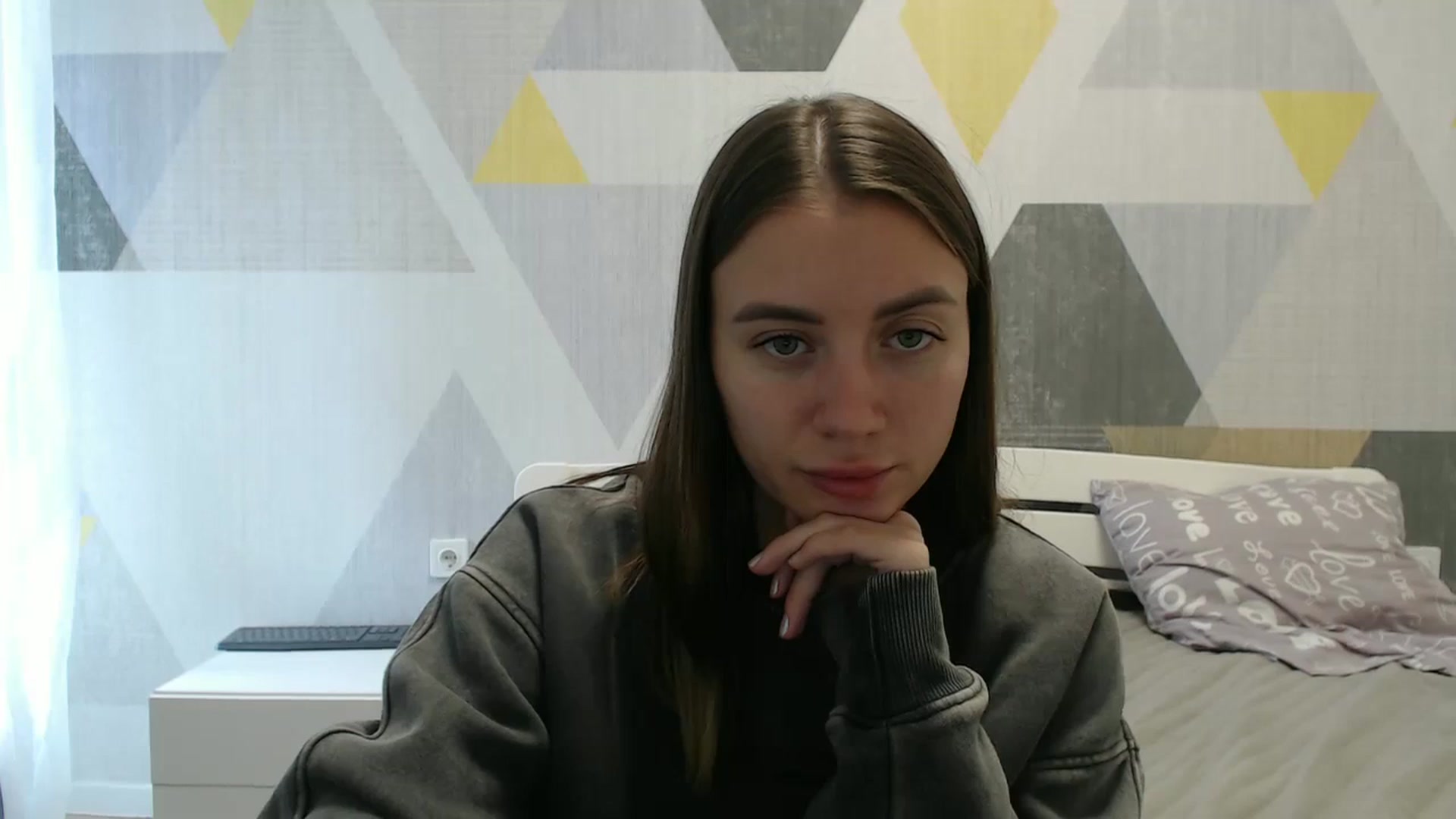 Gallery image thumbnail from Sulfate0's myfreecams stream on, 10/12/2025, 11:26 image 14 of 20