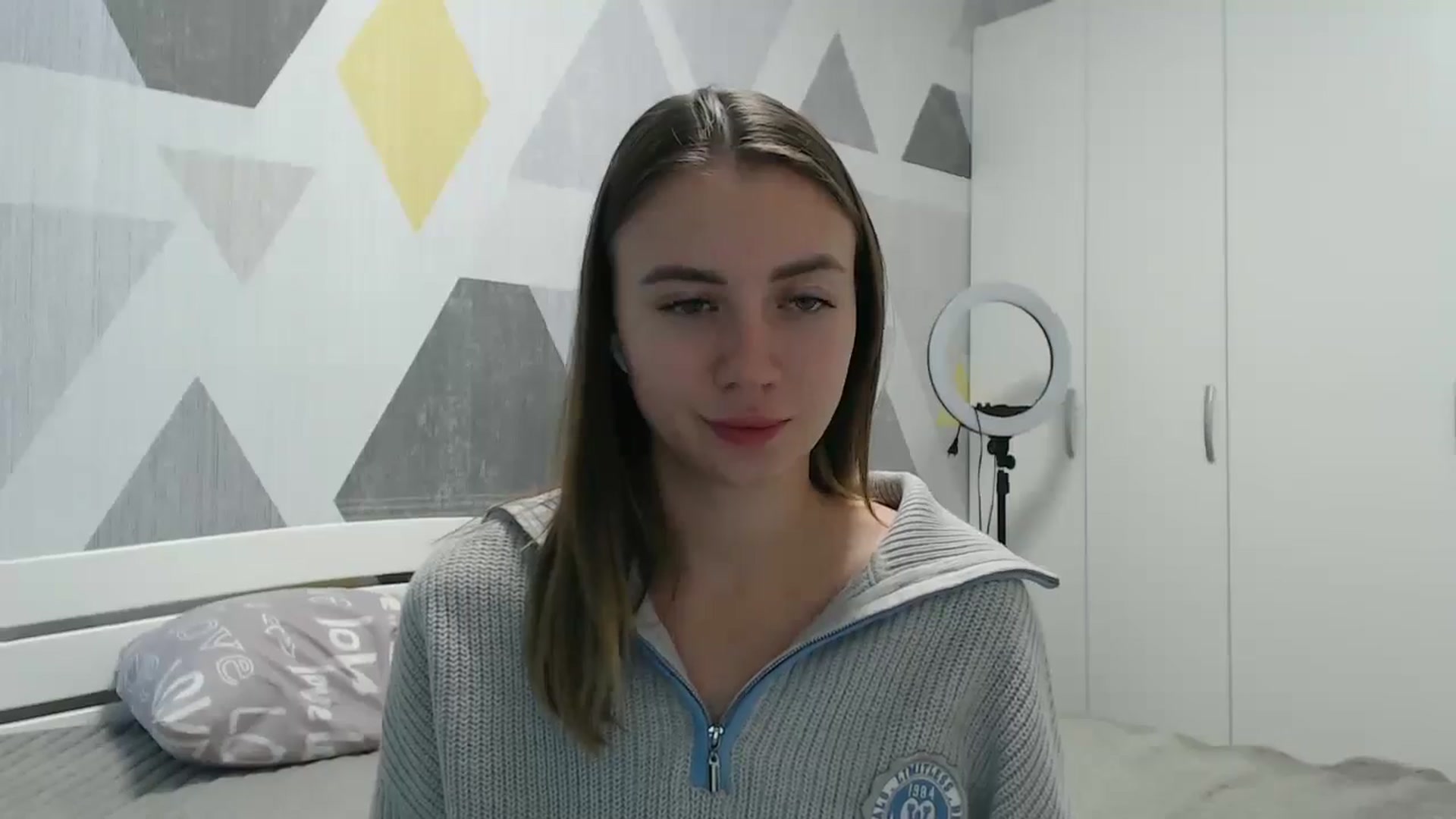 Gallery image thumbnail from Sulfate0's myfreecams stream on, 10/13/2025, 09:42 image 8 of 20