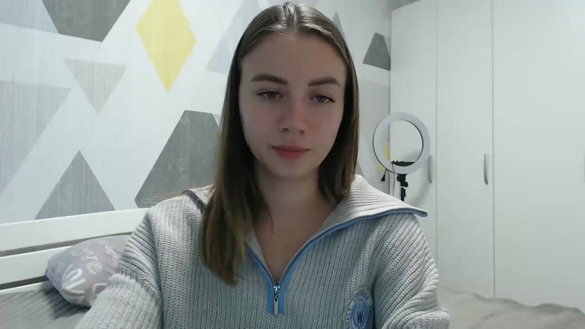 Gallery image thumbnail from Sulfate0's myfreecams stream on, 10/13/2025, 09:42 image 9 of 20