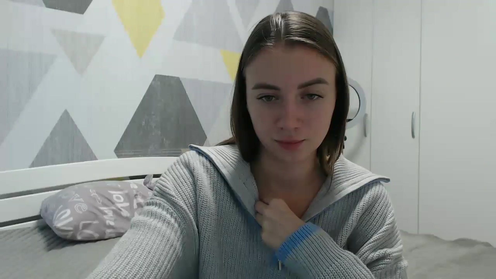 Gallery image thumbnail from Sulfate0's myfreecams stream on, 10/13/2025, 09:42 image 14 of 20