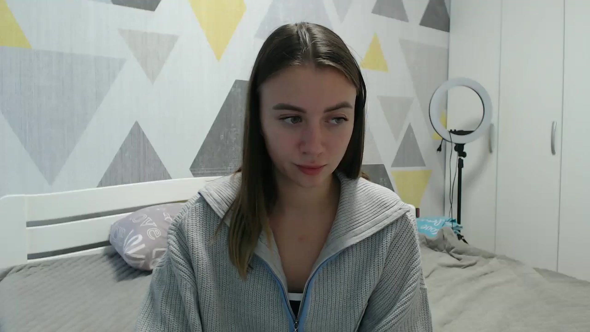 Gallery image thumbnail from Sulfate0's myfreecams stream on, 10/13/2025, 10:16 image 7 of 20