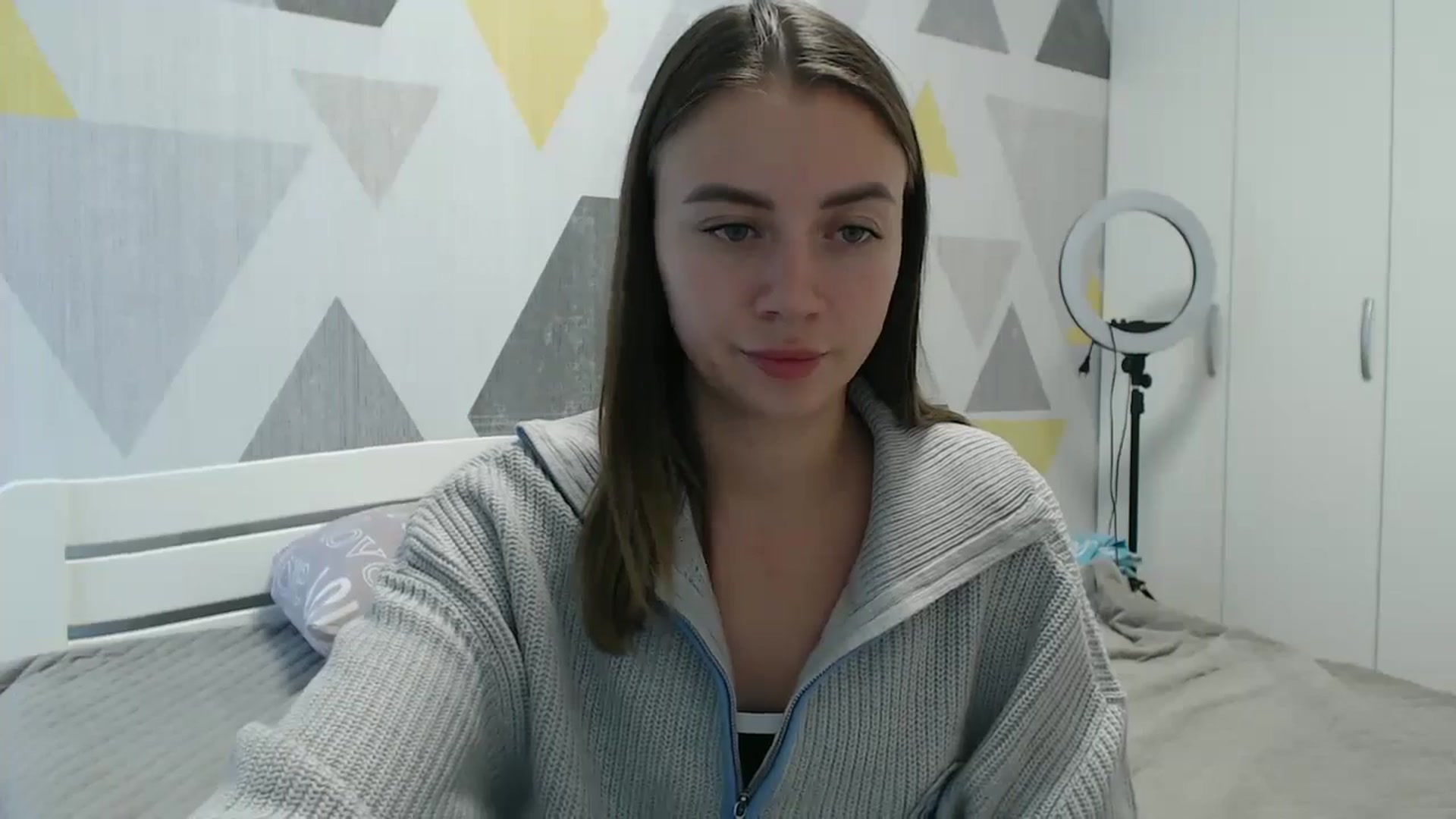 Gallery image thumbnail from Sulfate0's myfreecams stream on, 10/13/2025, 10:16 image 19 of 20