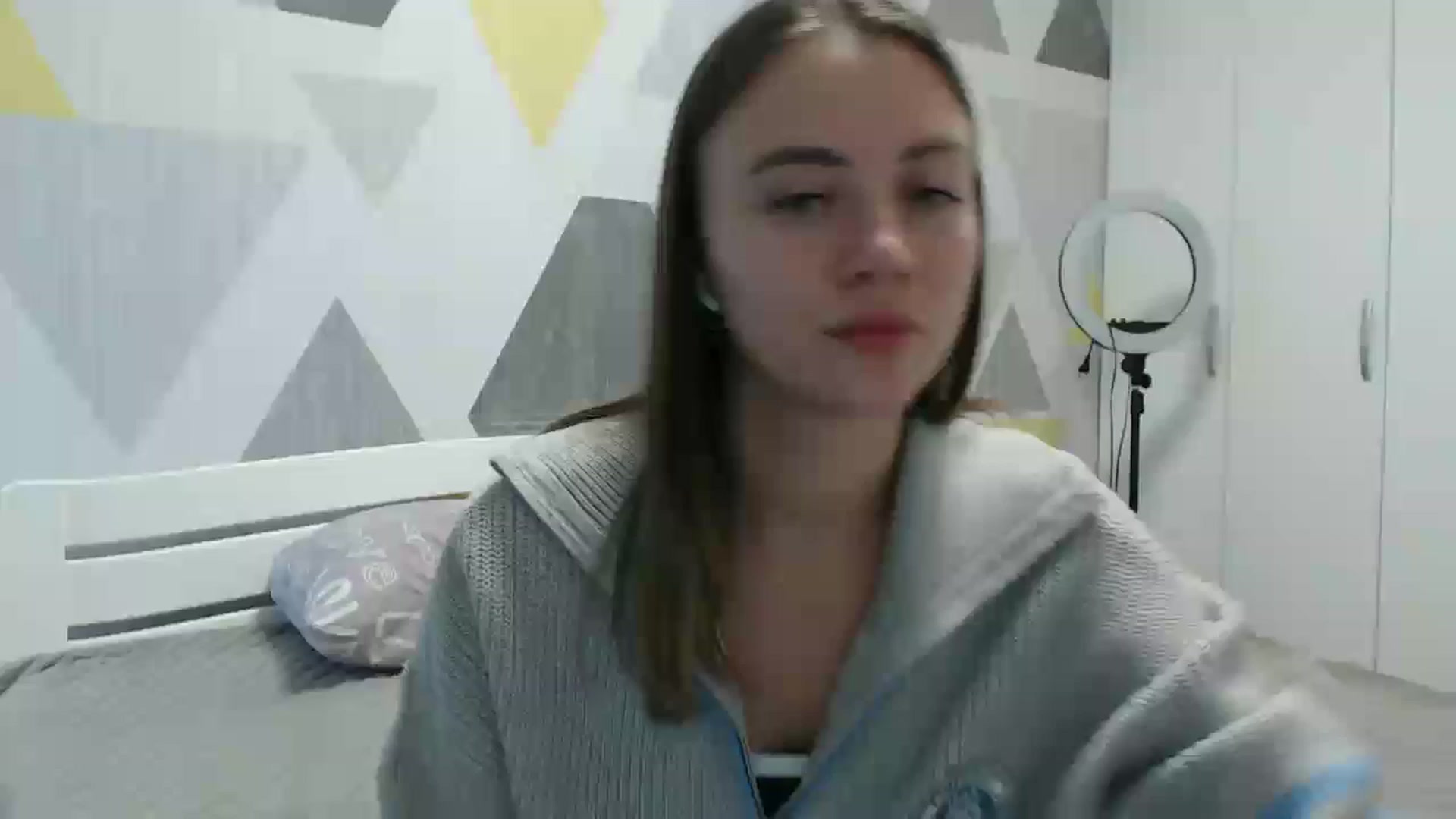 Gallery image thumbnail from Sulfate0's myfreecams stream on, 10/13/2025, 10:16 image 10 of 20