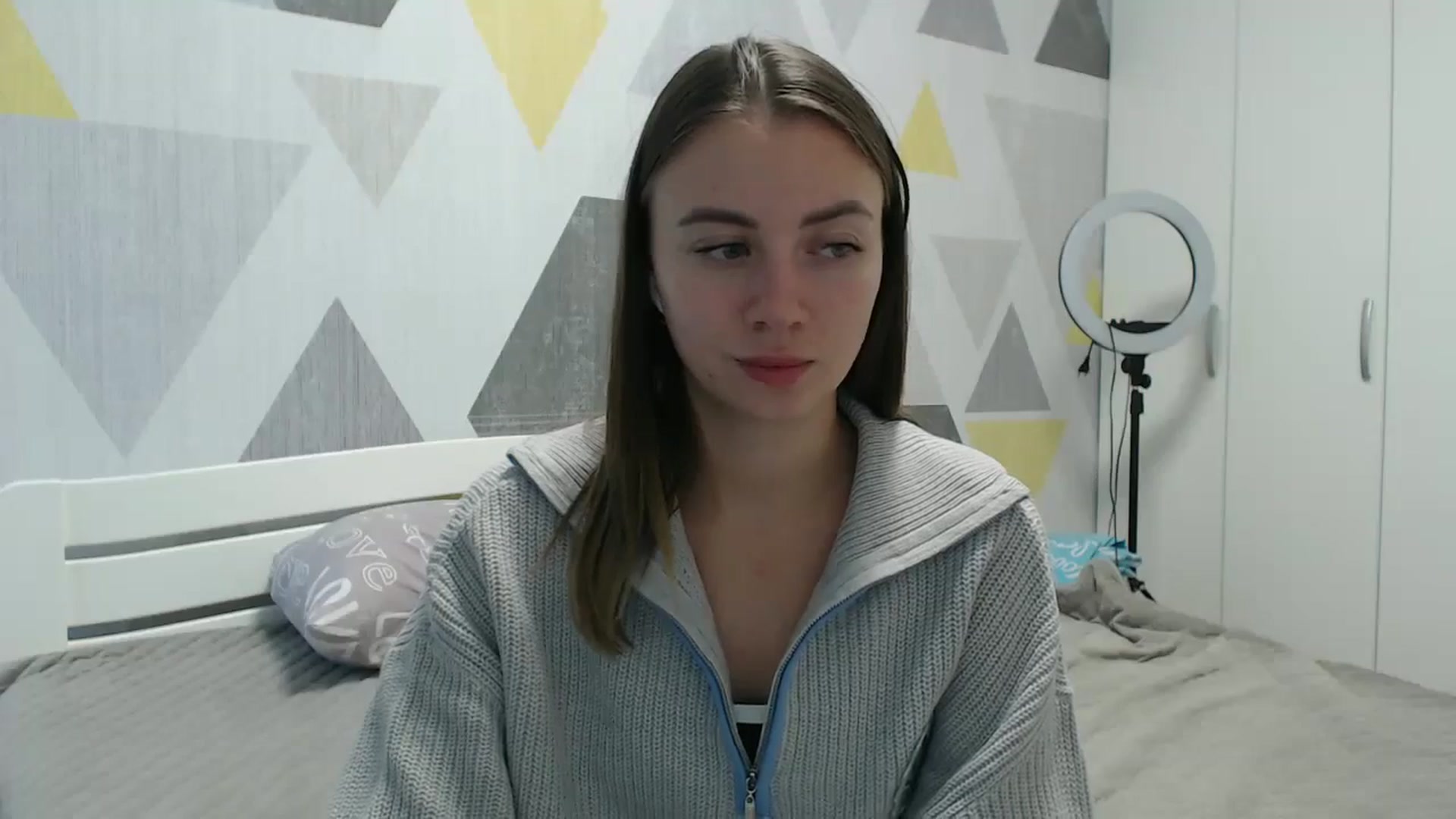 Gallery image thumbnail from Sulfate0's myfreecams stream on, 10/13/2025, 10:16 image 6 of 20