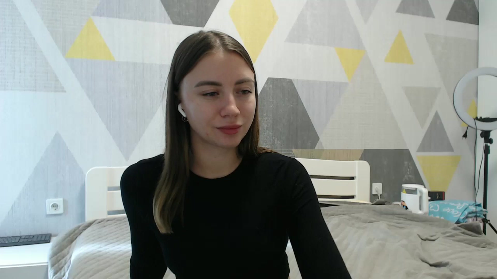 Gallery image thumbnail from Sulfate0's myfreecams stream on, 10/14/2025, 10:58 image 12 of 20