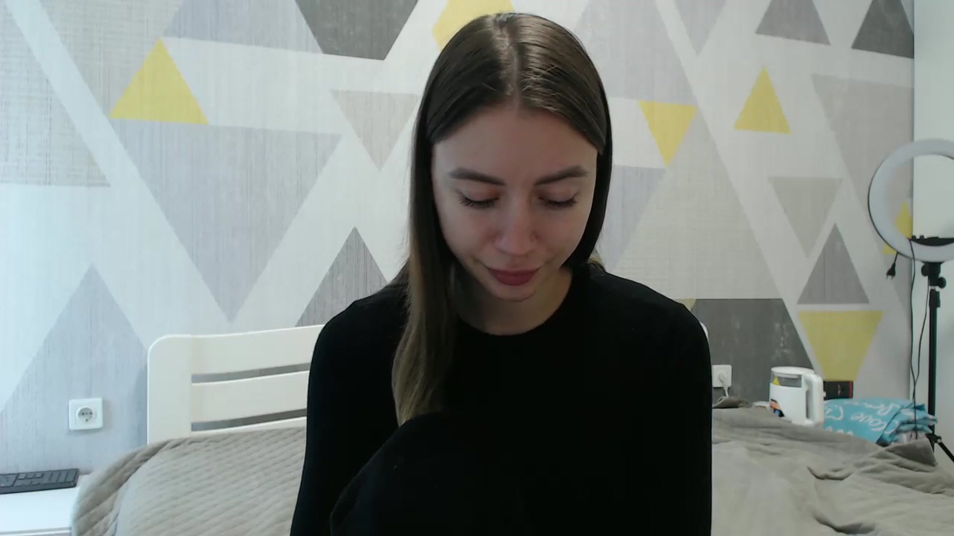 Gallery image thumbnail from Sulfate0's myfreecams stream on, 10/14/2025, 11:37 image 9 of 20
