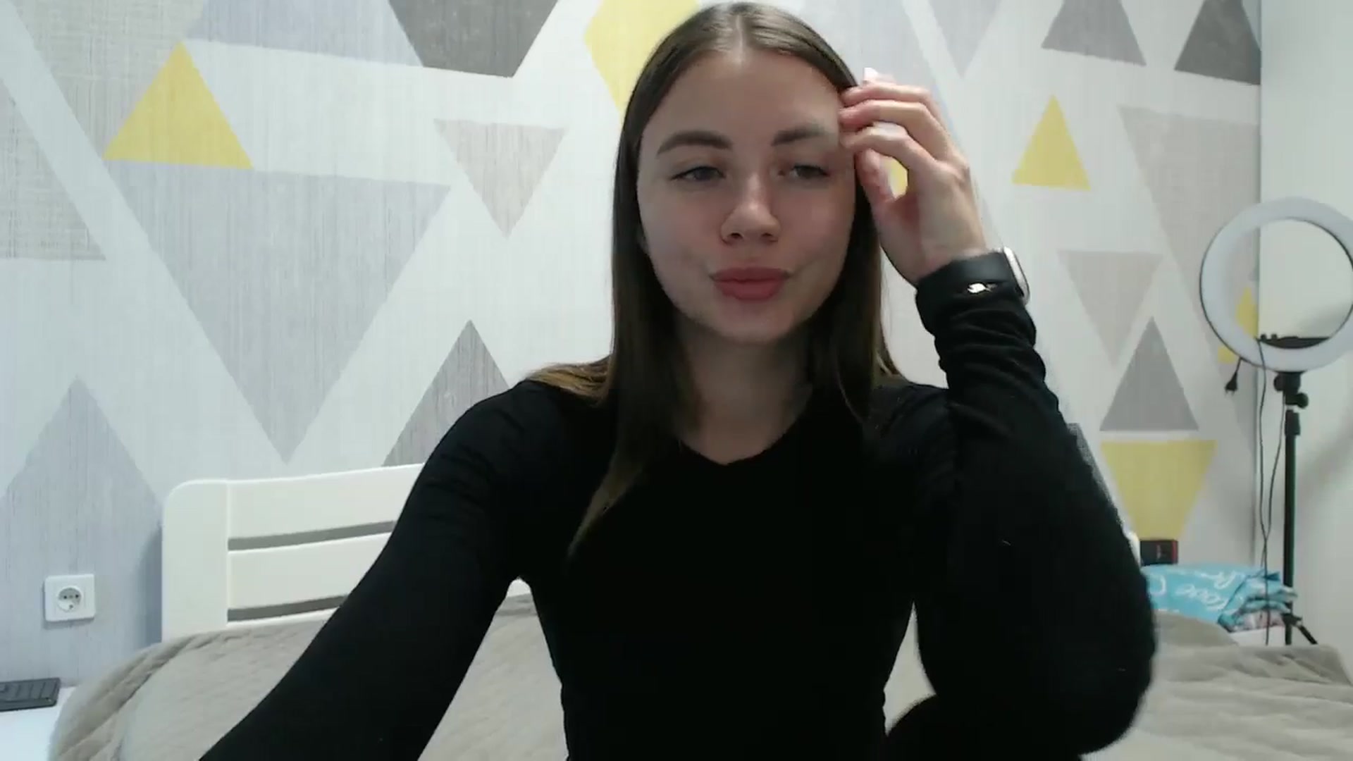 Gallery image thumbnail from Sulfate0's myfreecams stream on, 10/14/2025, 12:40 image 9 of 20