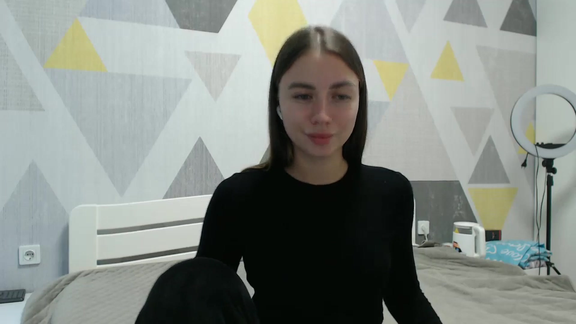 Gallery image thumbnail from Sulfate0's myfreecams stream on, 10/14/2025, 12:40 image 6 of 20