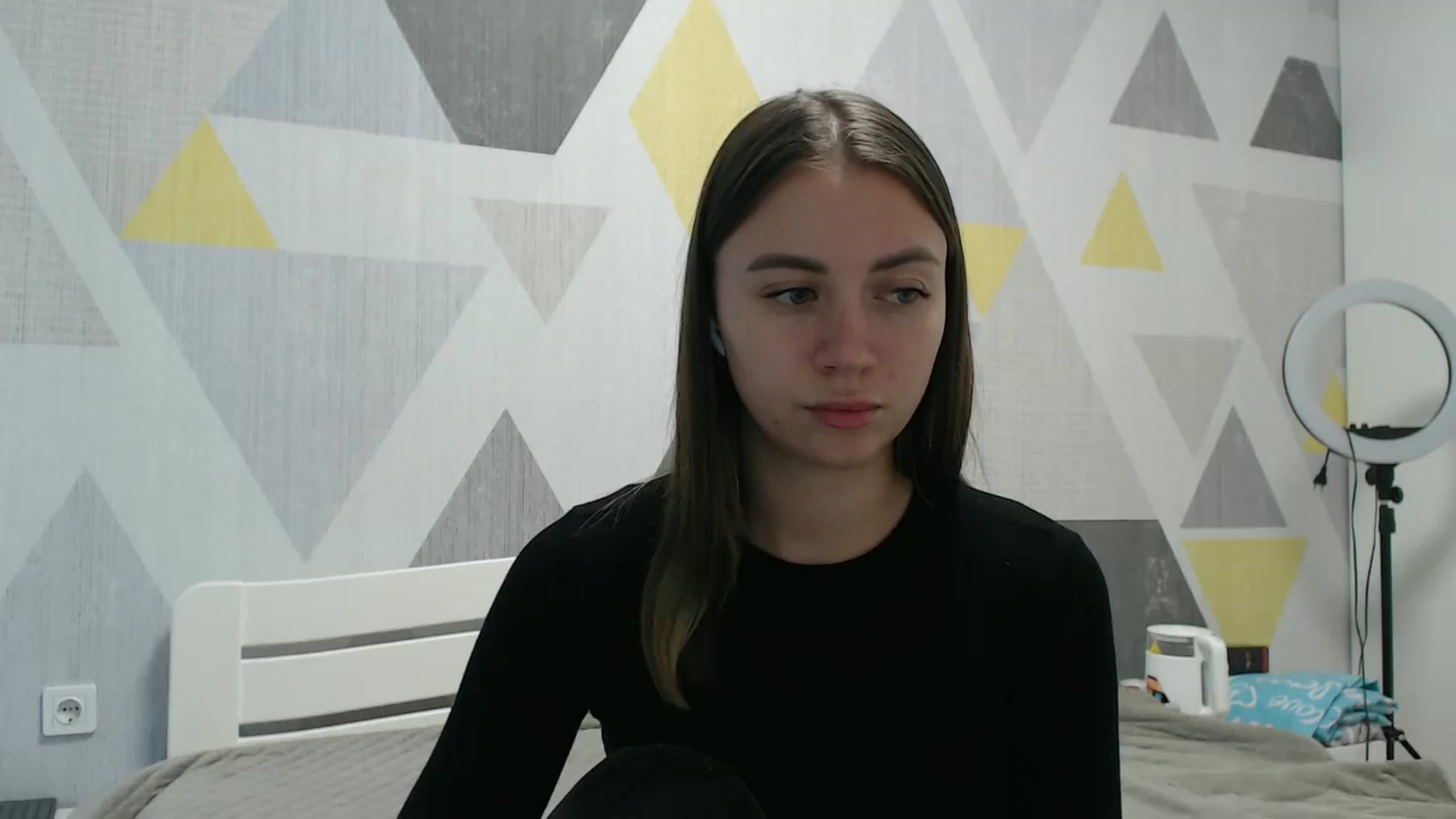 Gallery image thumbnail from Sulfate0's myfreecams stream on, 10/14/2025, 12:40 image 1 of 20