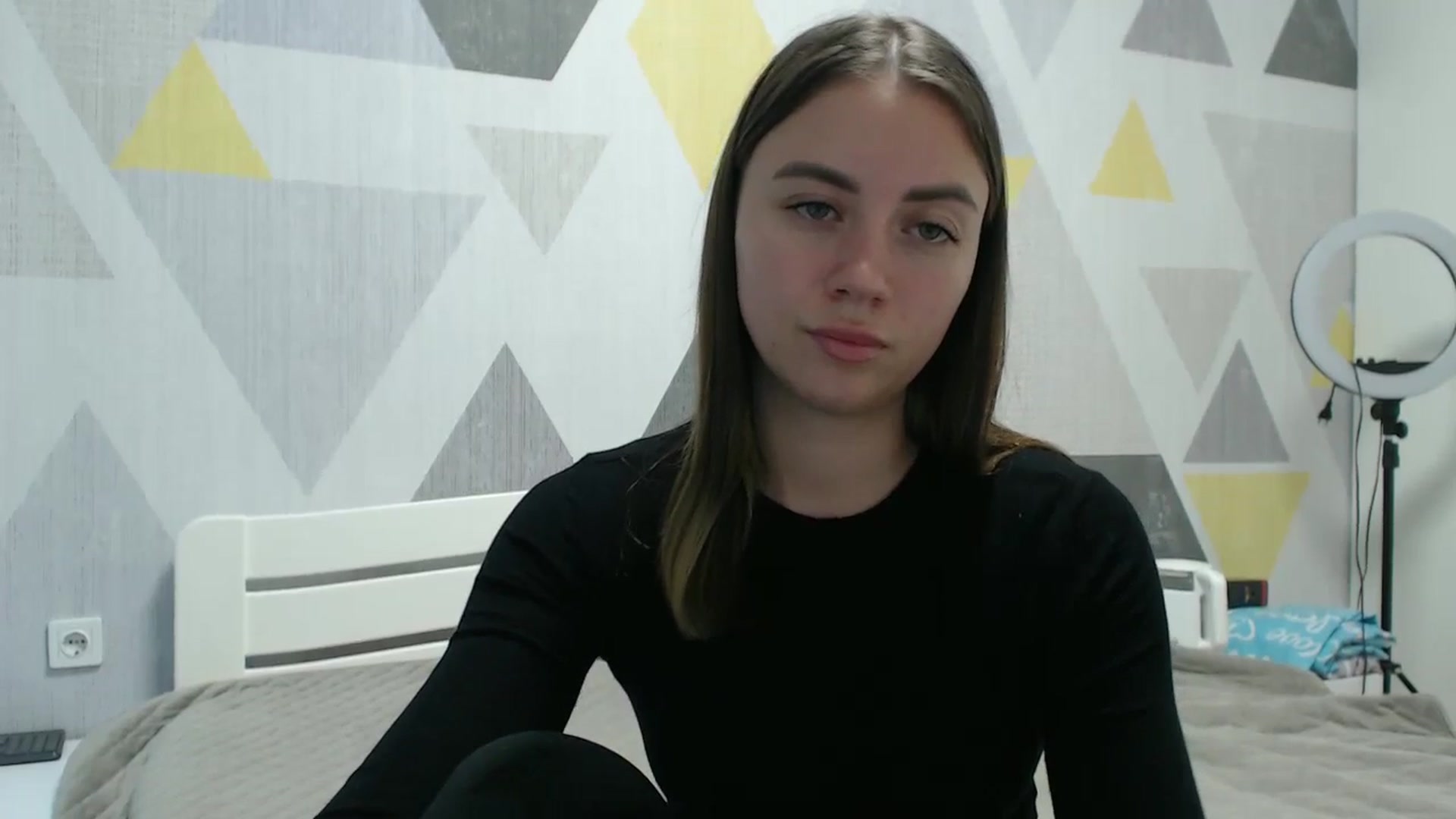 Gallery image thumbnail from Sulfate0's myfreecams stream on, 10/14/2025, 13:02 image 11 of 20