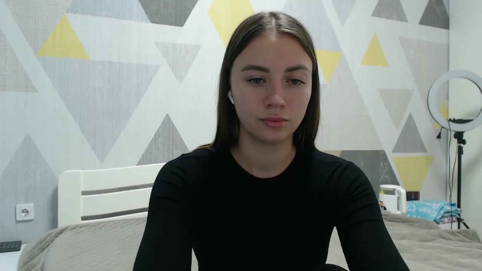 Gallery image thumbnail from Sulfate0's myfreecams stream on, 10/14/2025, 13:02 image 19 of 20