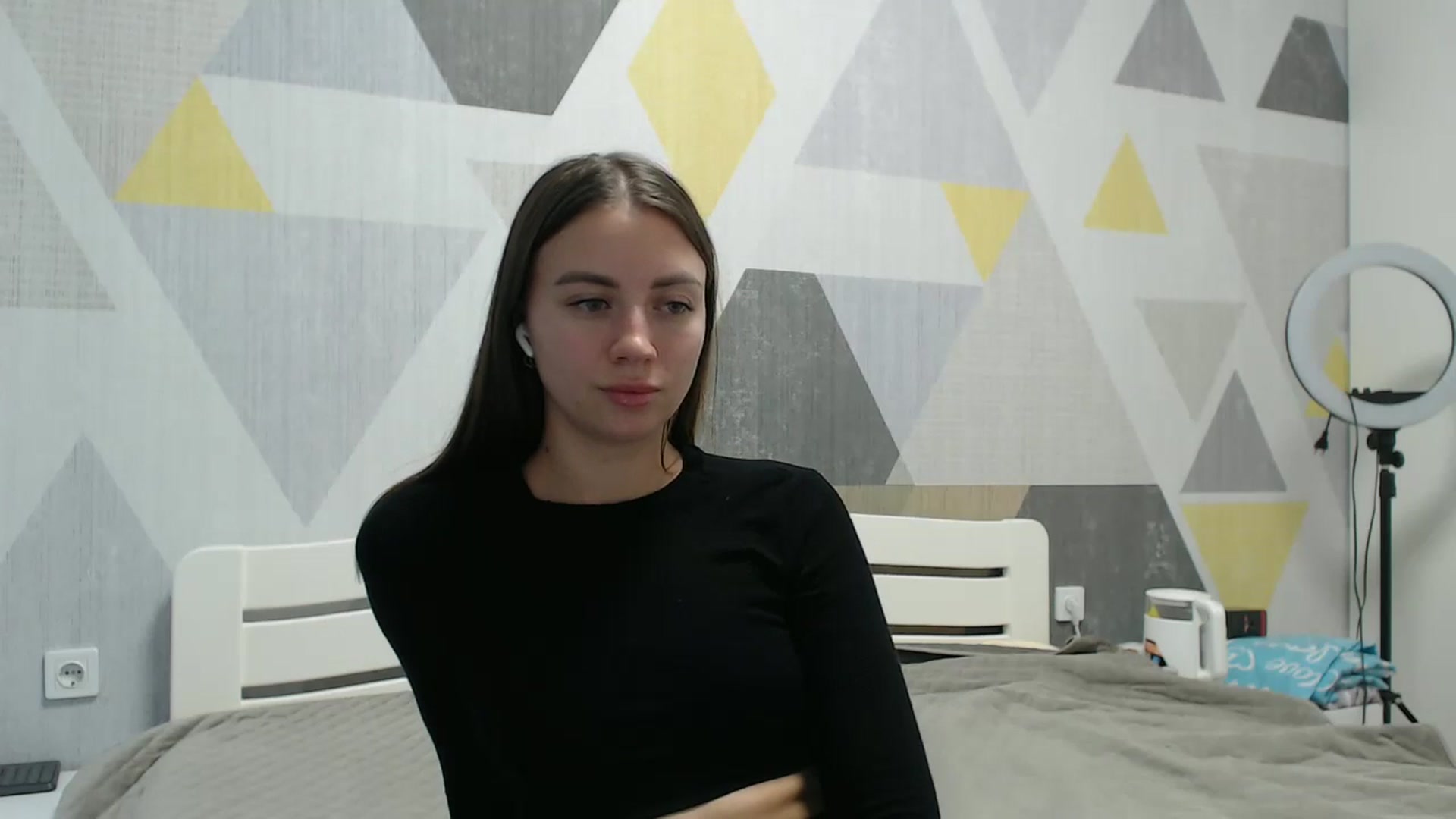 Gallery image thumbnail from Sulfate0's myfreecams stream on, 10/14/2025, 13:34 image 2 of 20