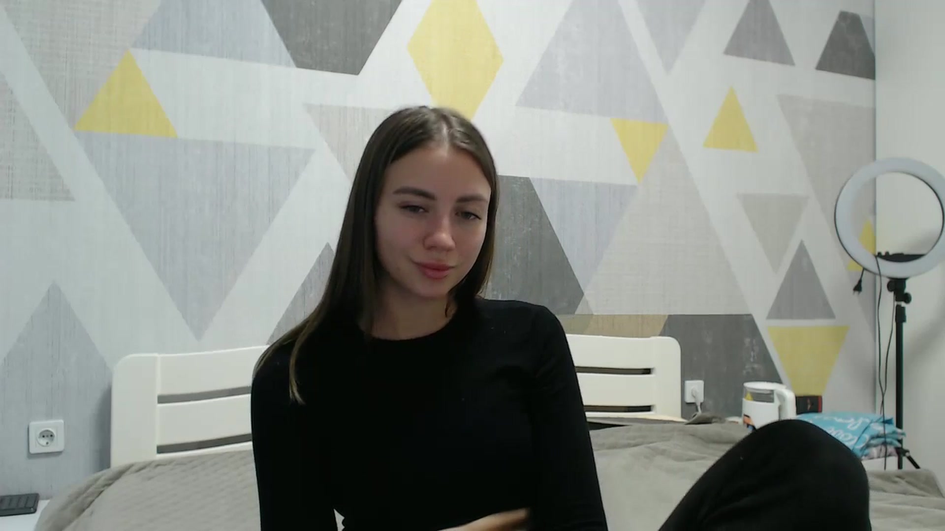 Gallery image thumbnail from Sulfate0's myfreecams stream on, 10/14/2025, 13:34 image 3 of 20