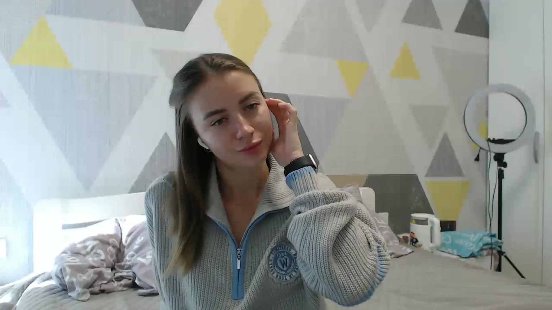 Gallery image thumbnail from Sulfate0's myfreecams stream on, 10/15/2025, 10:00 image 20 of 20