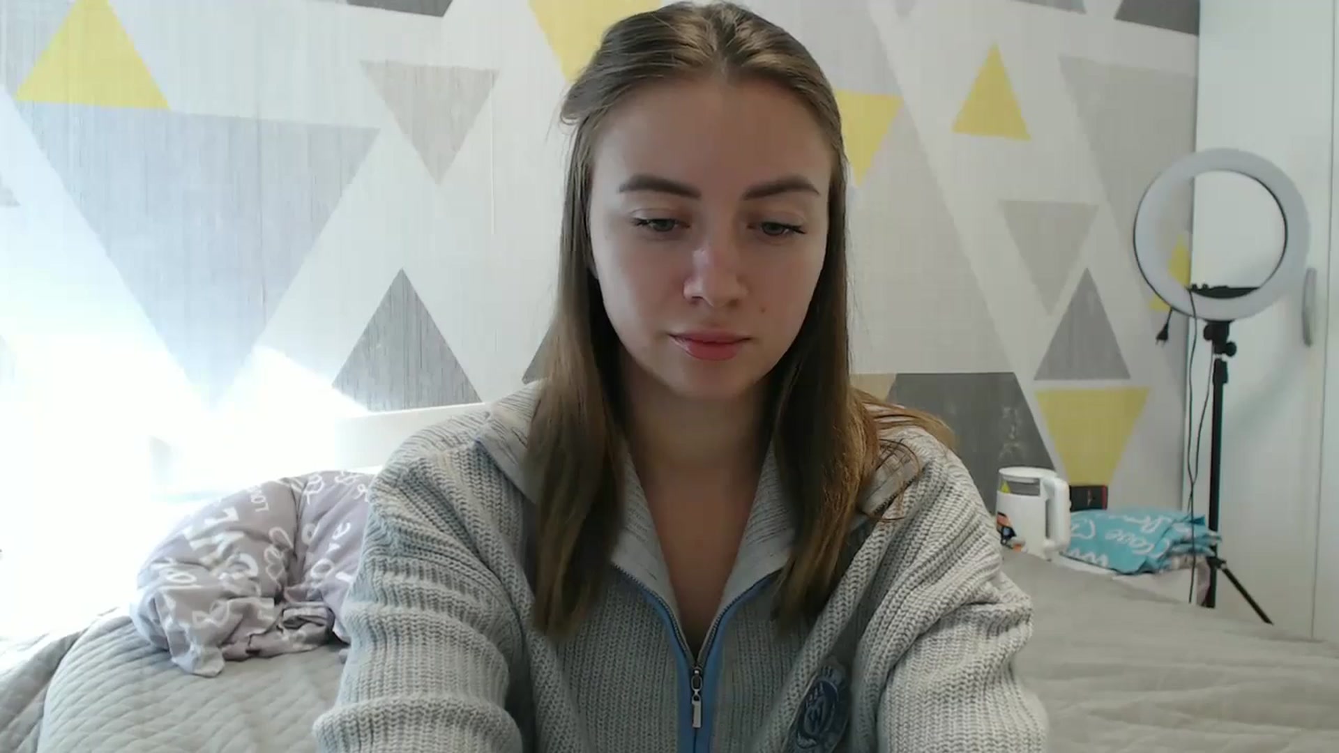 Gallery image thumbnail from Sulfate0's myfreecams stream on, 10/15/2025, 10:00 image 11 of 20