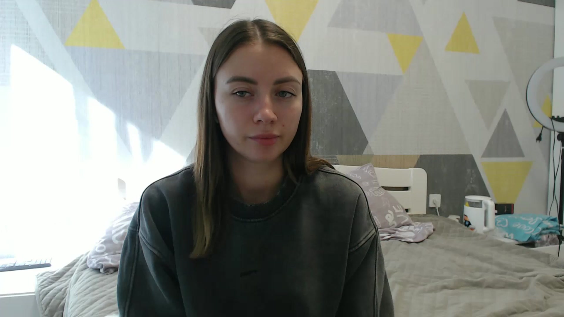 Gallery image thumbnail from Sulfate0's myfreecams stream on, 10/16/2025, 09:42 image 6 of 20