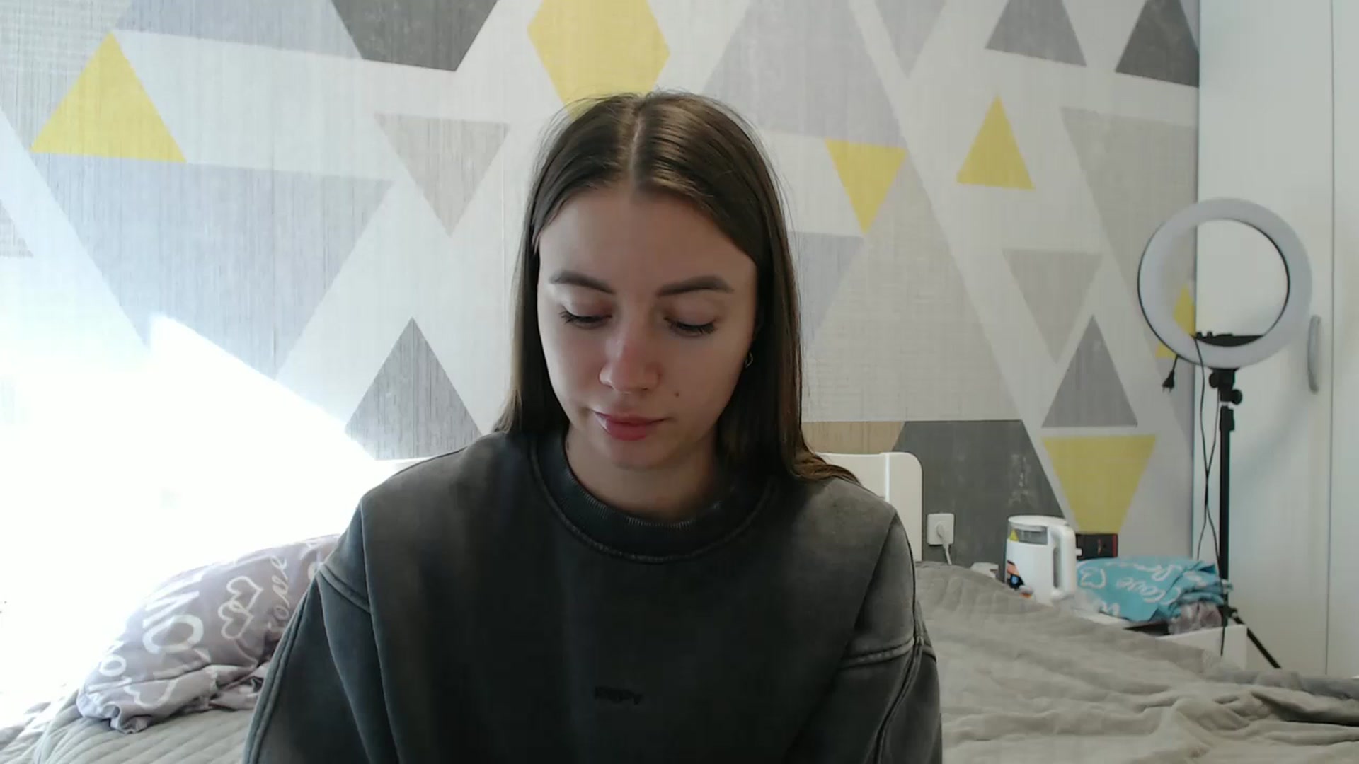 Gallery image thumbnail from Sulfate0's myfreecams stream on, 10/16/2025, 09:42 image 16 of 20